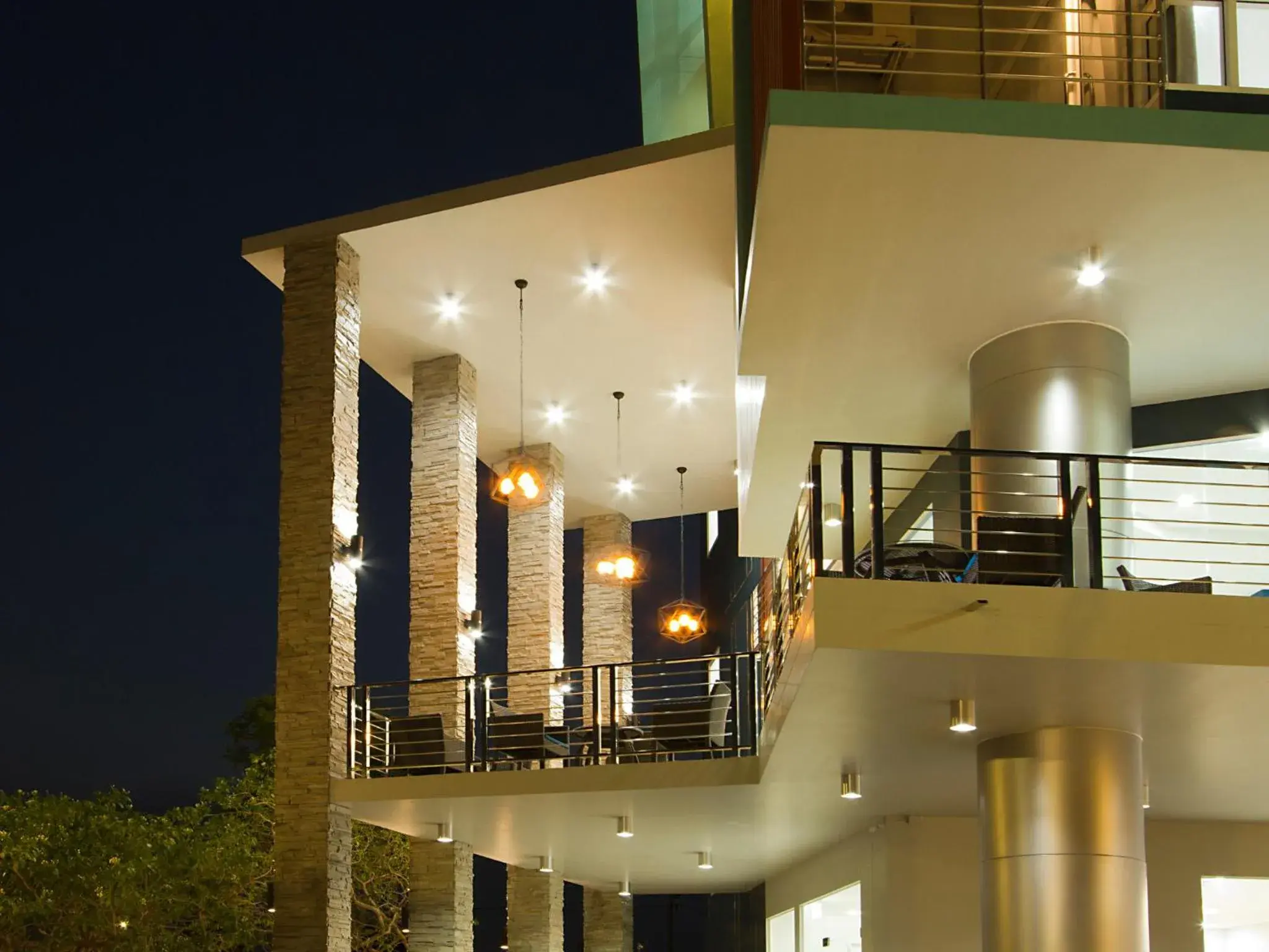 Property building in Anna-Nava Pakkret Hotel Property building in Anna-Nava Pakkret Hotel