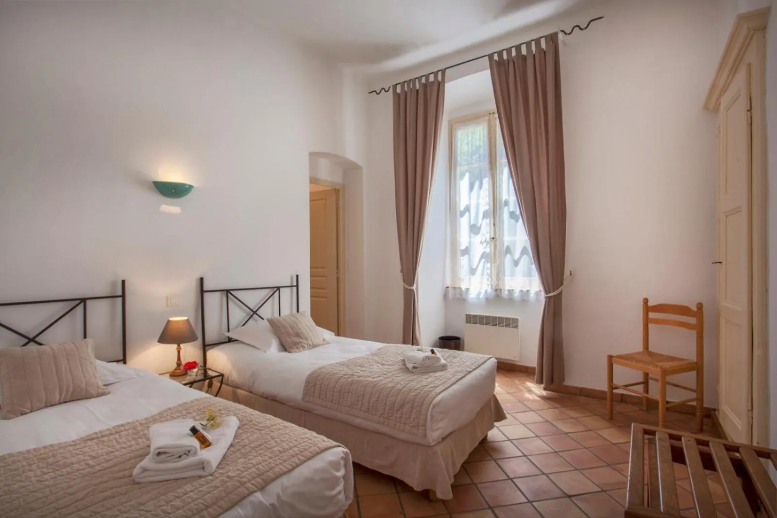 Bedroom, Bed in Mare E Monti - Hôtel de Charme