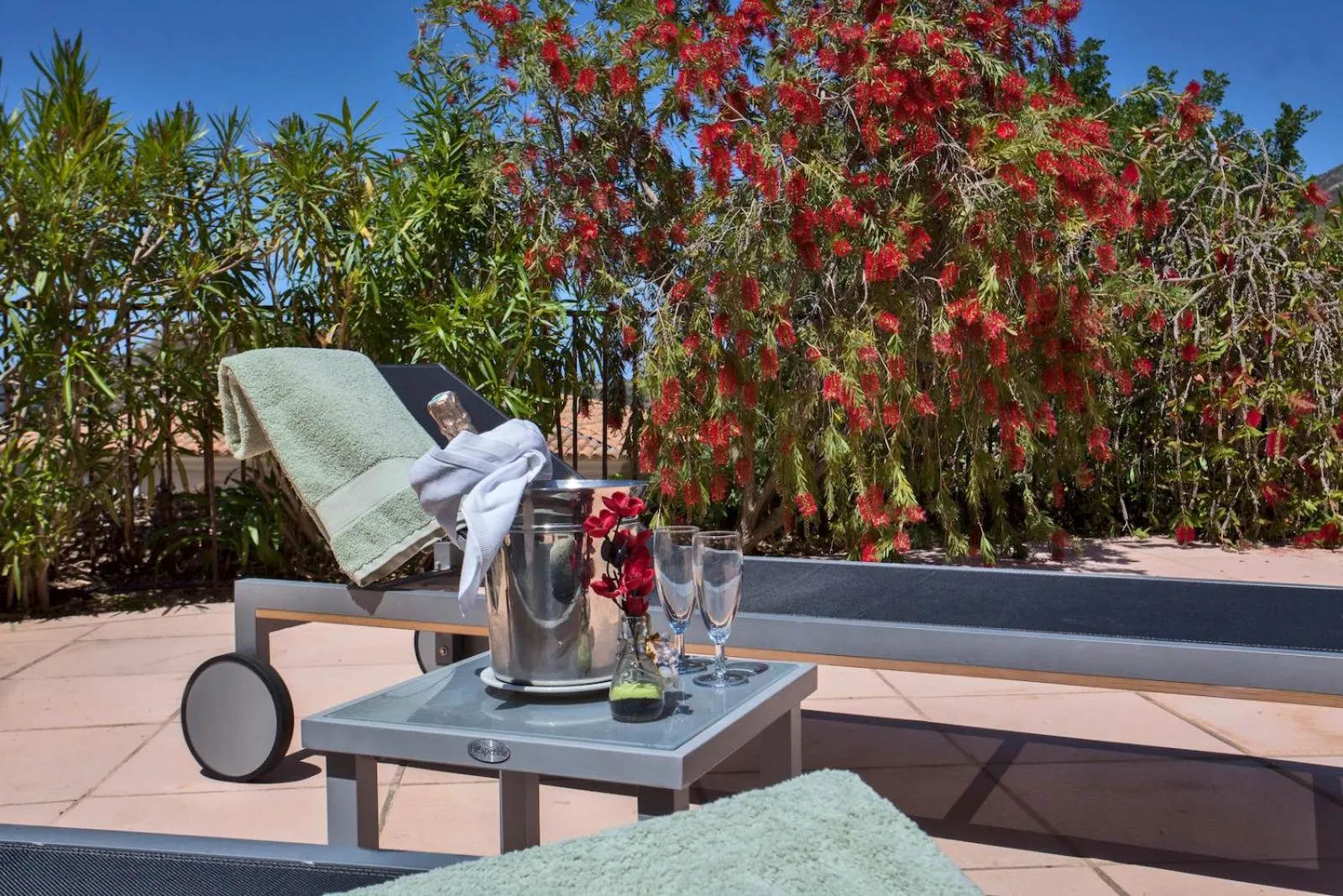 Swimming pool in Mare E Monti - Hôtel de Charme