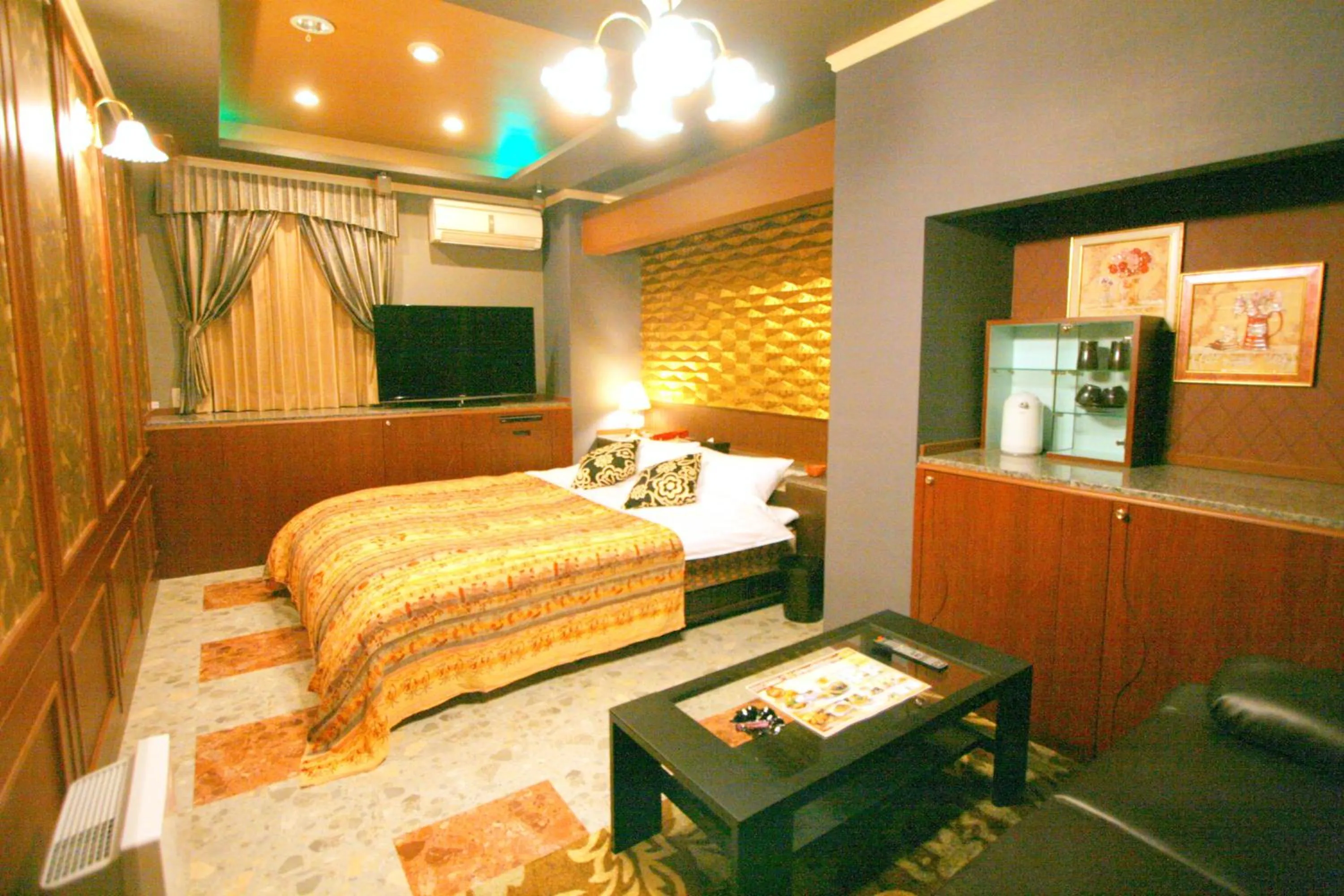 SARI Resort Kawanishi (Adult Only)