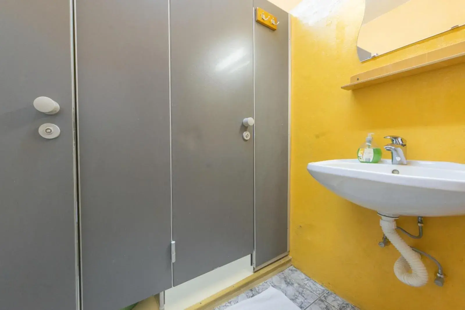Triple Room with Private Bathroom in Burg Hostel Sighisoara Triple Room with Private Bathroom in Burg Hostel Sighisoara