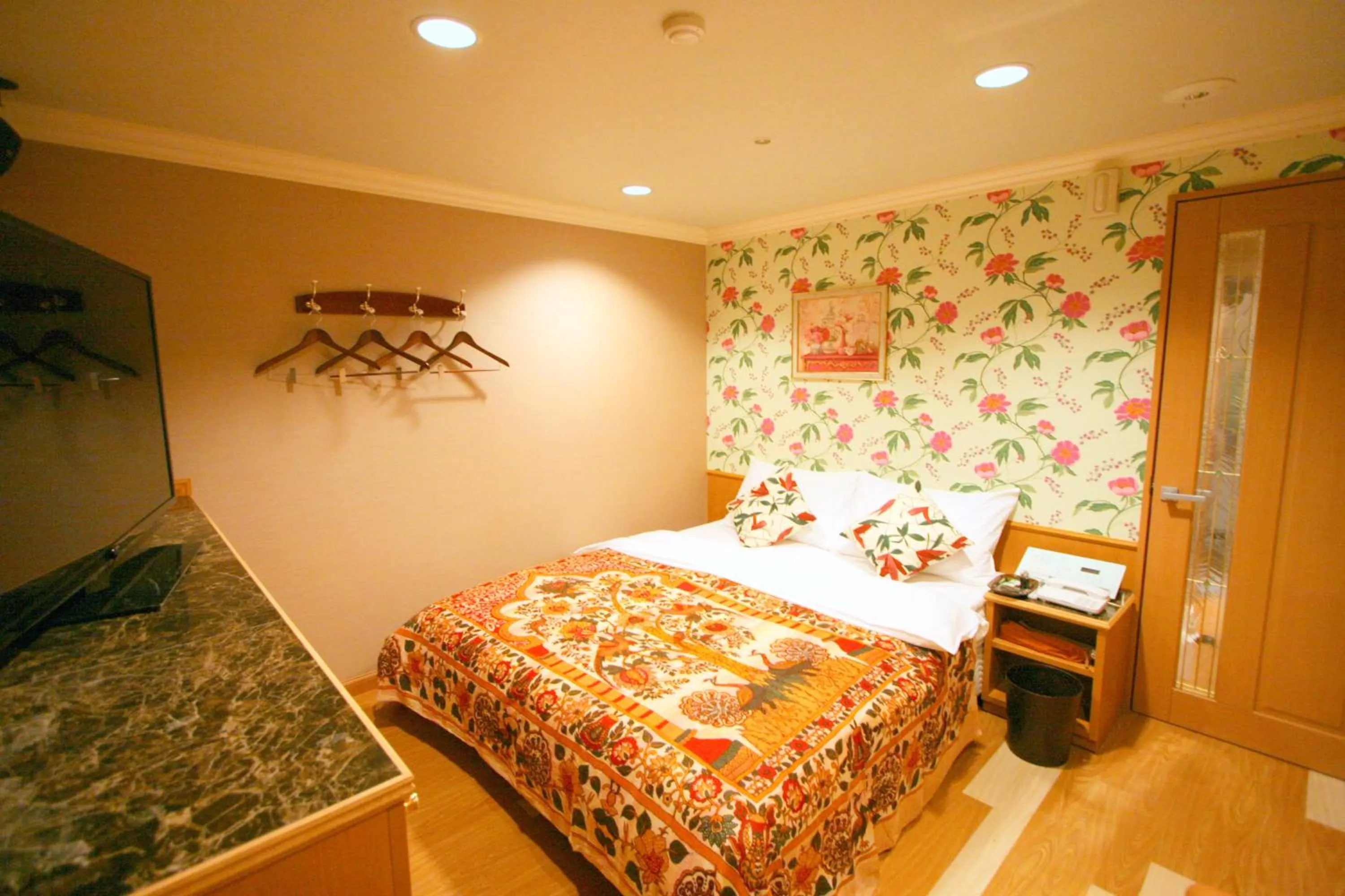 Bedroom, Bed in Aura Kanku (Adult Only)