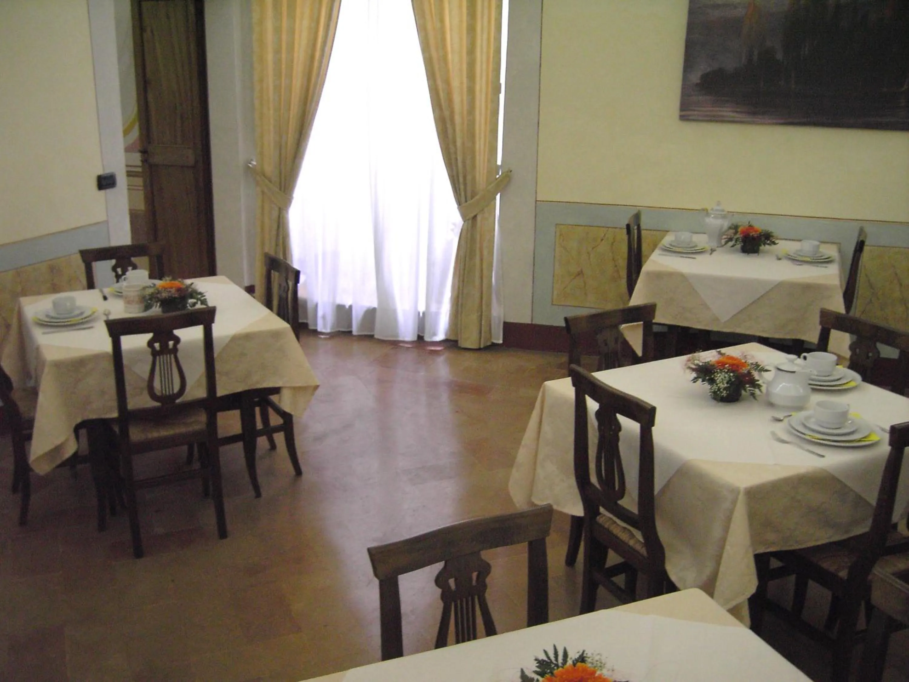 Breakfast, Bed in Hotel Palazzo Brunamonti