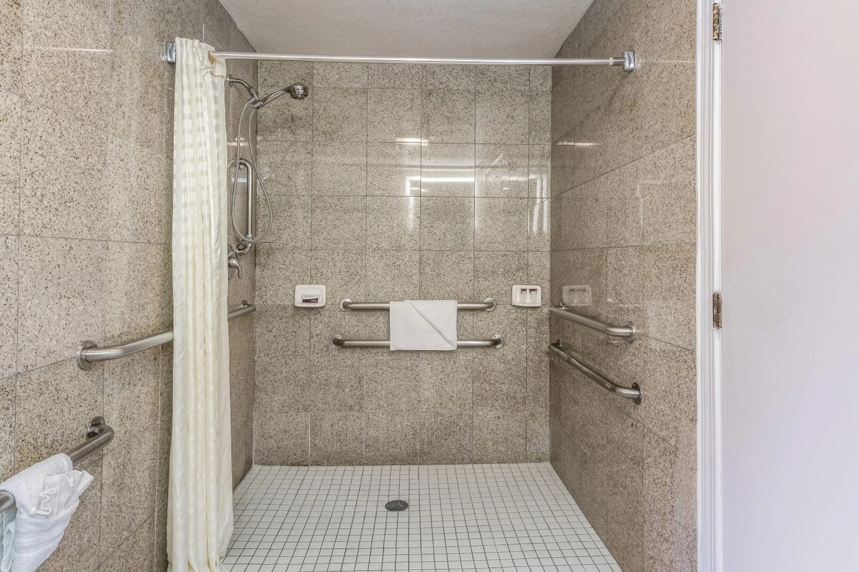 Other in Carmel Hill Lodge