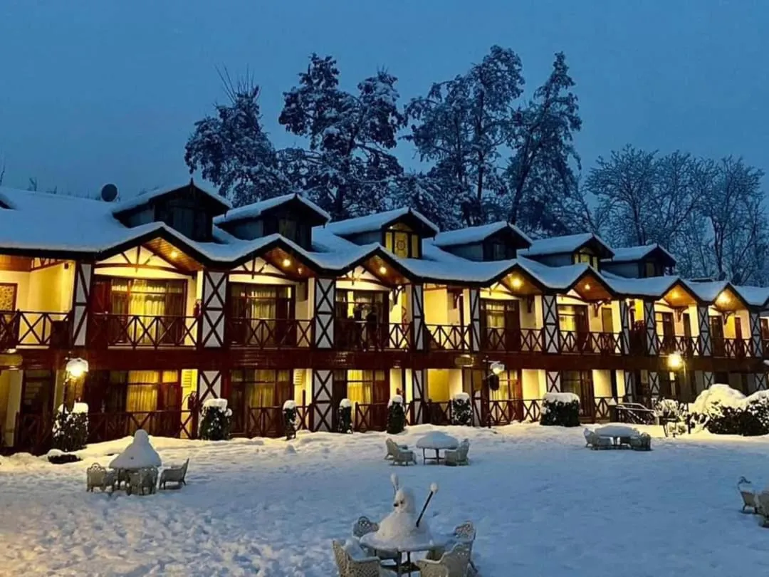 Night in Fortune Resort Heevan, Srinagar - Member ITC Hotels' Group