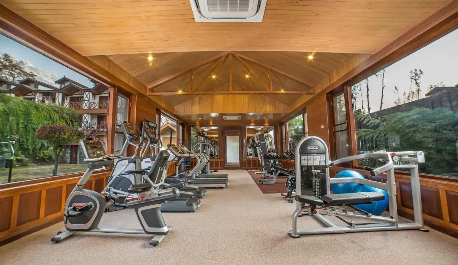 Fitness centre/facilities in Fortune Resort Heevan, Srinagar - Member ITC Hotels' Group Fitness centre/facilities in Fortune Resort Heevan, Srinagar - Member ITC Hotels' Group