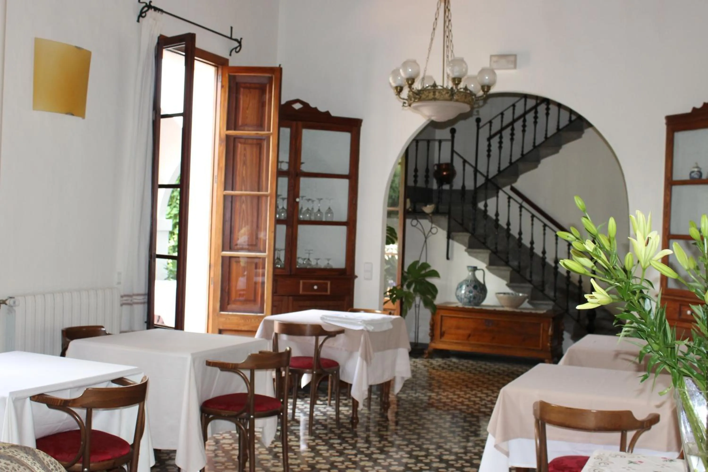 Restaurant/places to eat in Sant Jaume