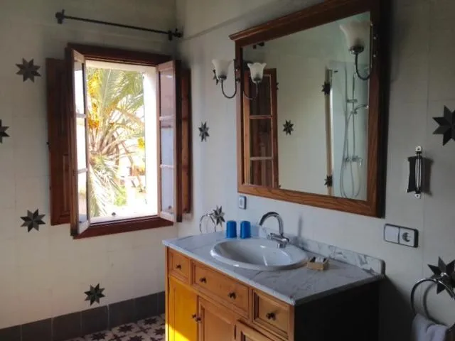 Bathroom in Sant Jaume