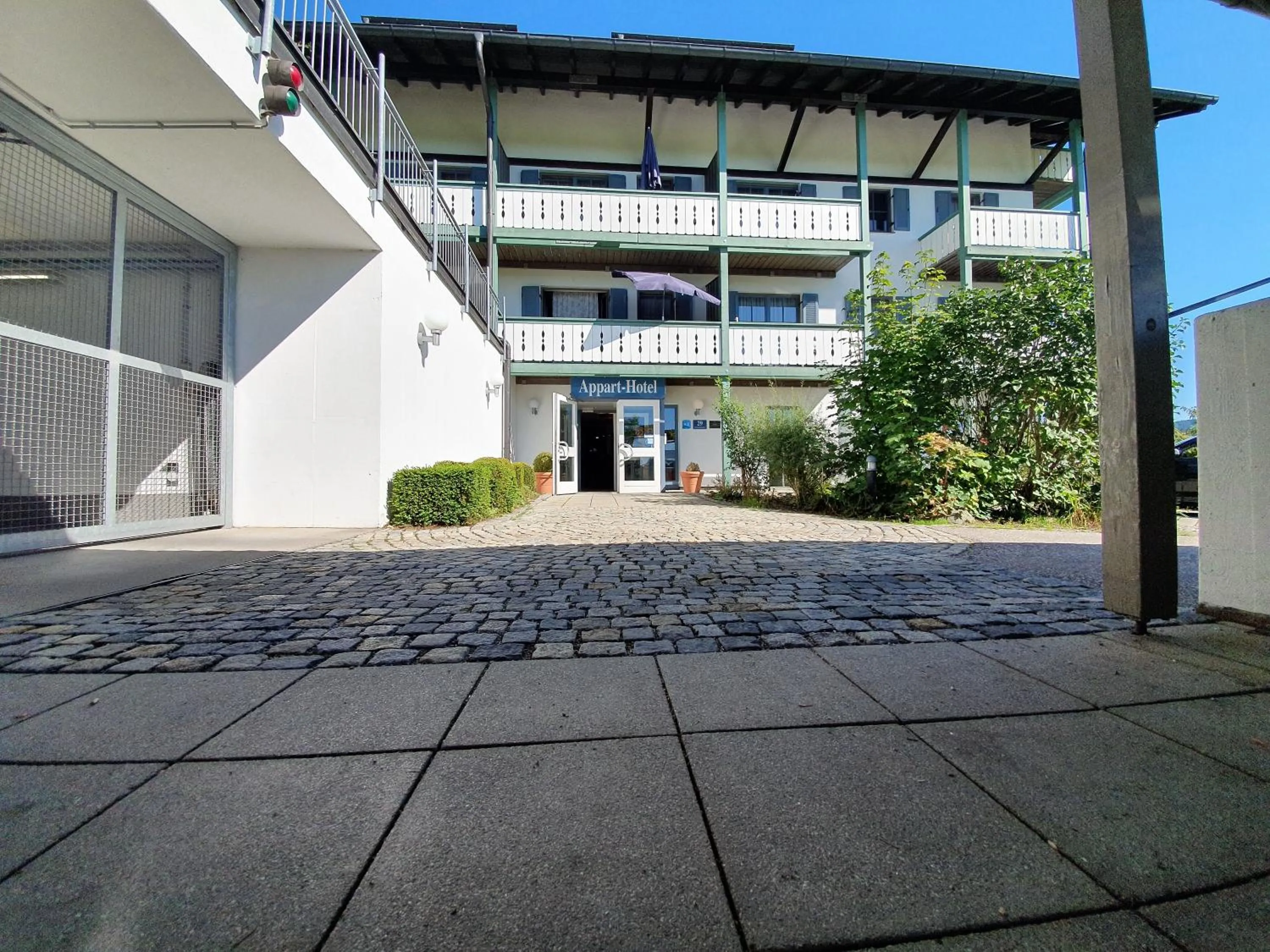 Property building in Apparthotel Garni Superior Simsseeblick