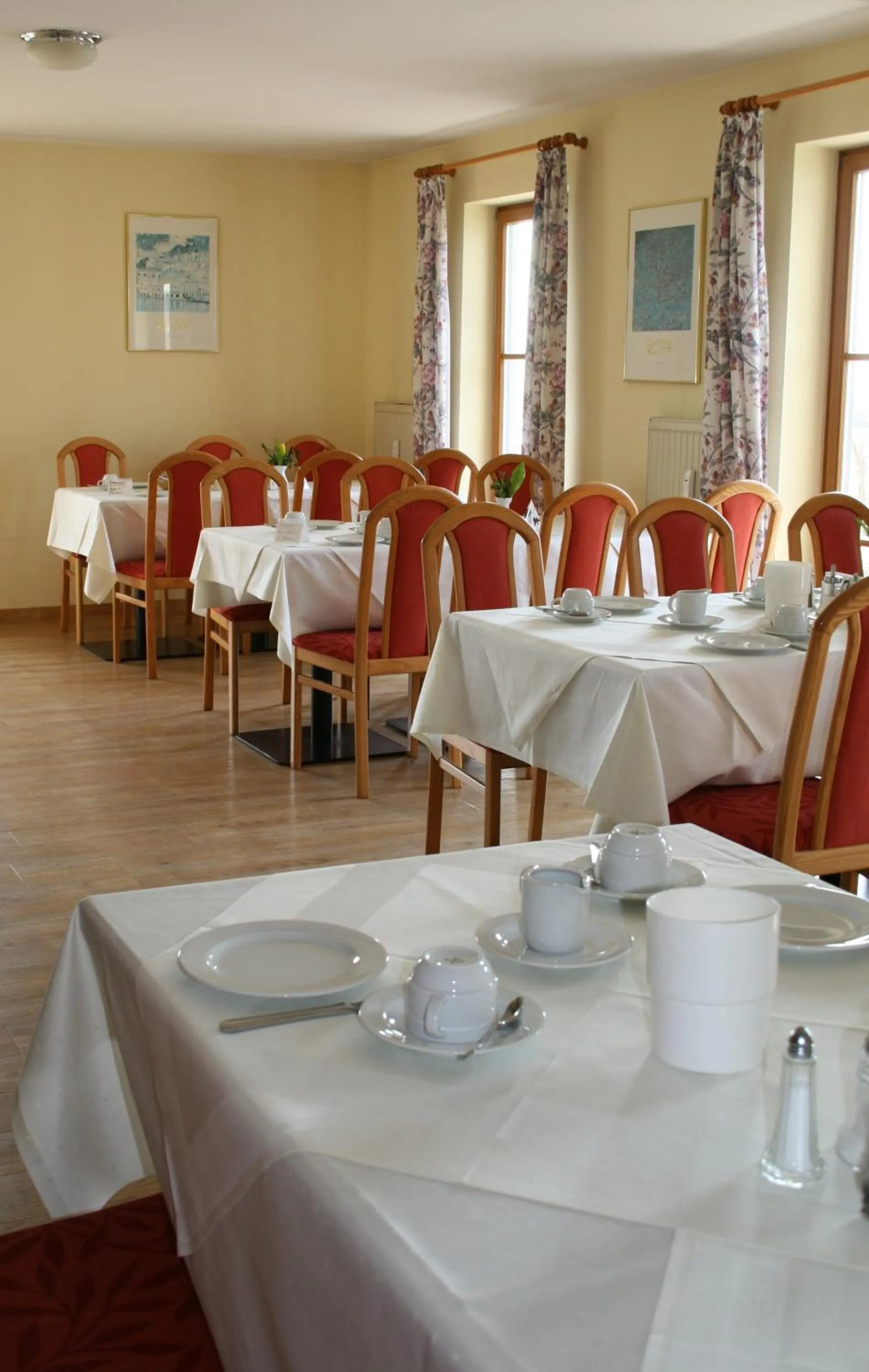 Restaurant/places to eat in Apparthotel Garni Superior Simsseeblick