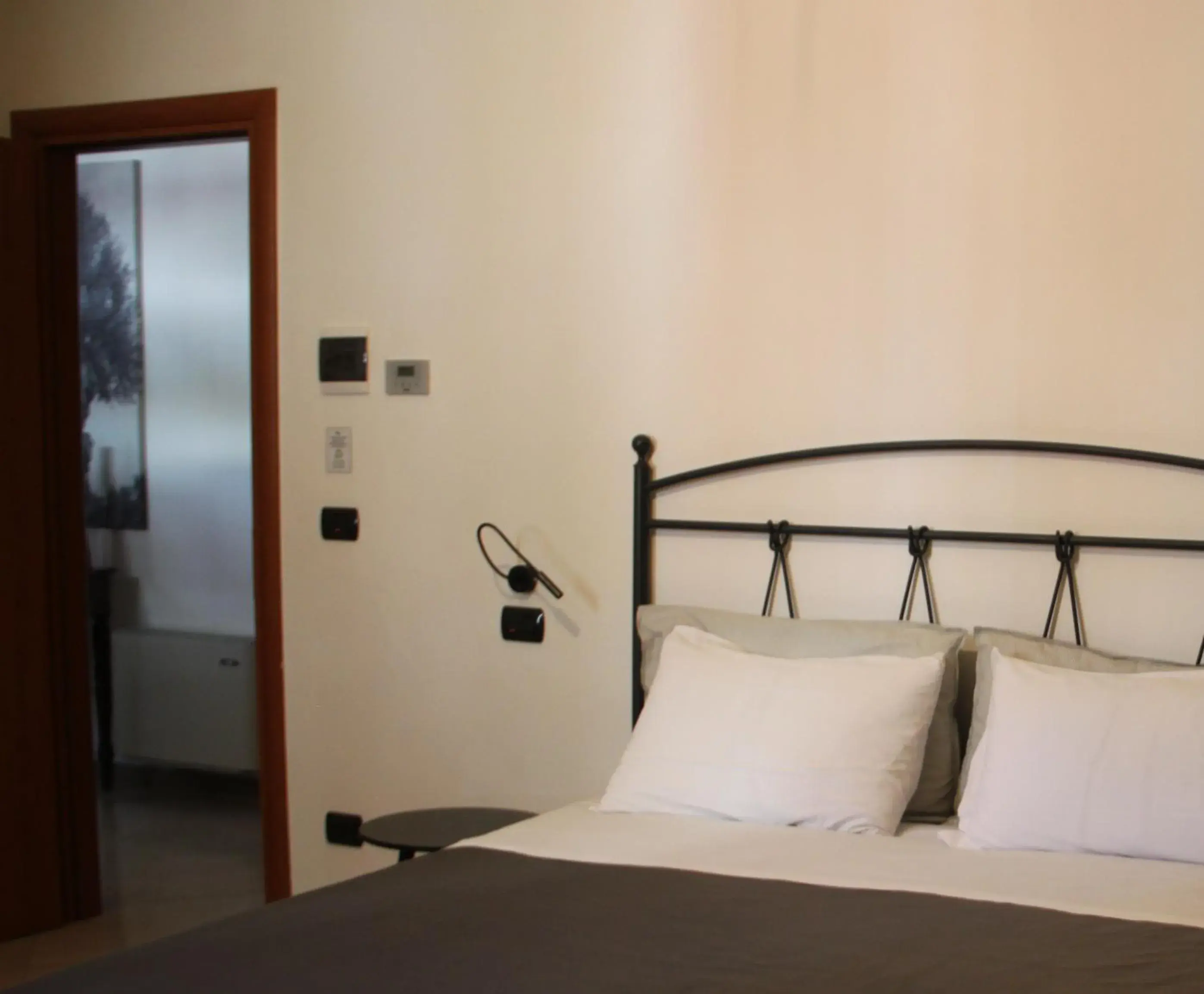 Twin Room with Private Bathroom - single occupancy in B&B Le Terrazze Lama Balice Twin Room with Private Bathroom - single occupancy in B&B Le Terrazze Lama Balice