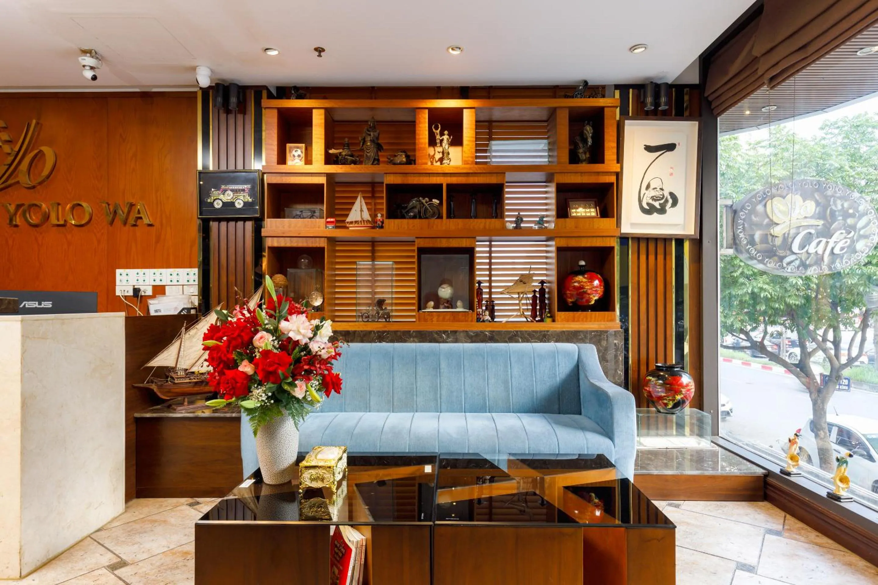 Lobby or reception in Yolo Wa Hotel