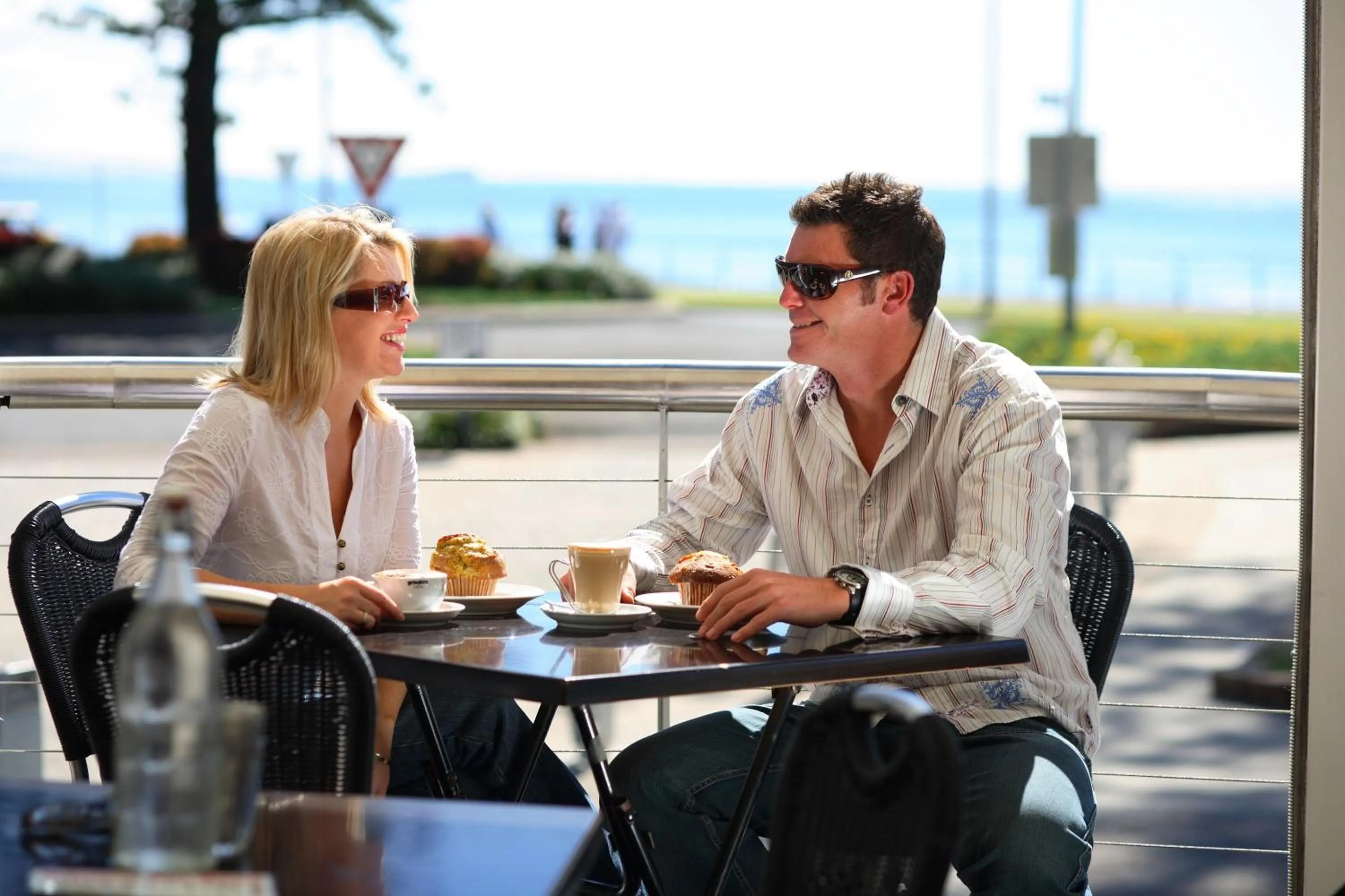 Restaurant/places to eat in Peninsular Beachfront Resort