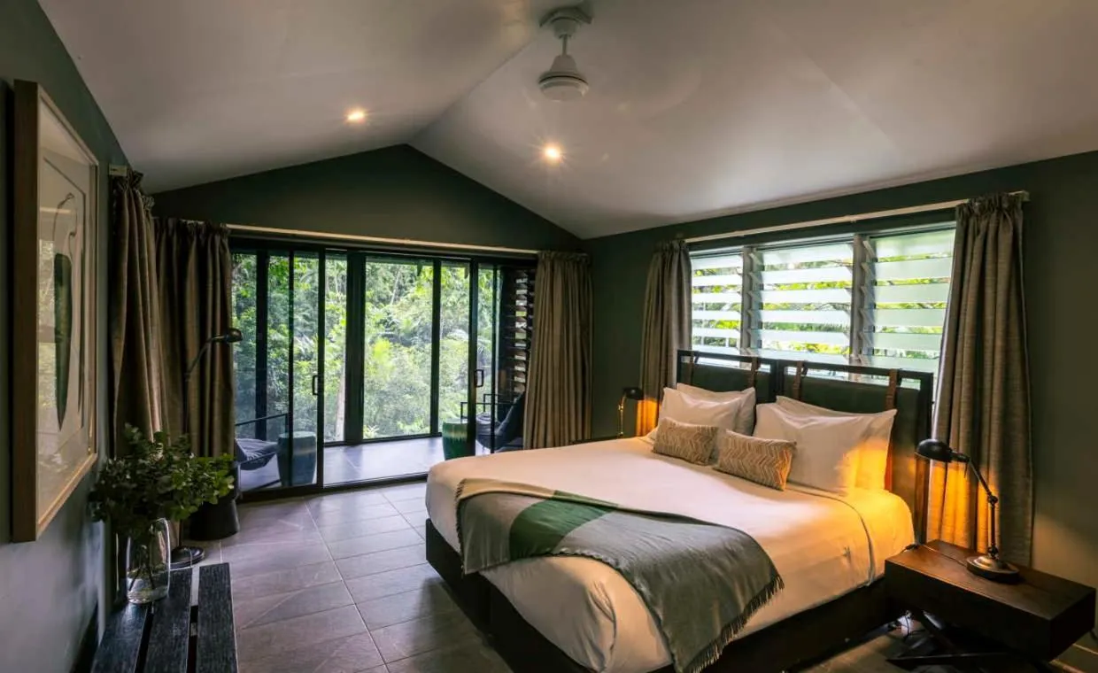 Bedroom, Bed in Daintree Ecolodge