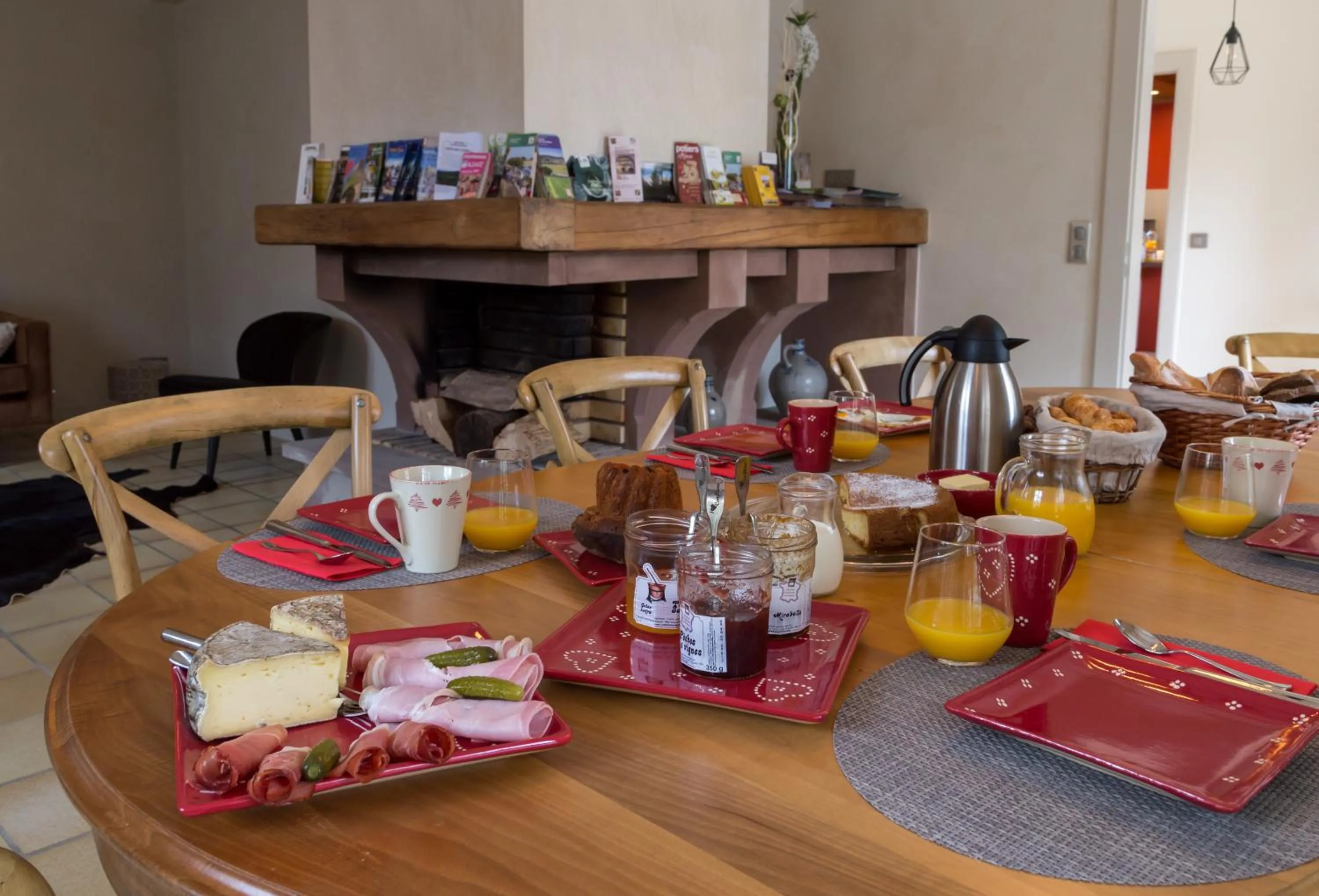 Breakfast in Les Chambres Chez Christine