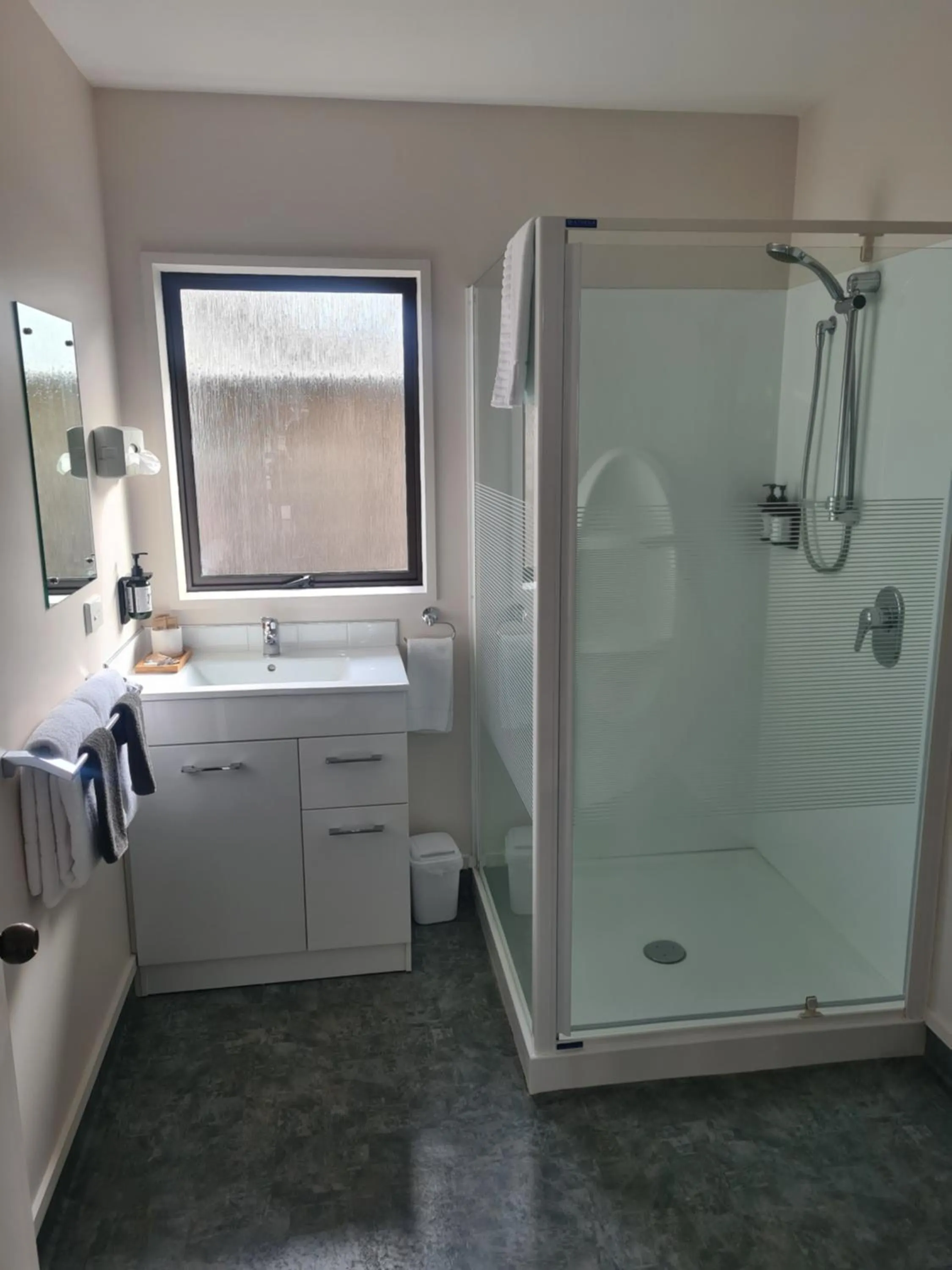 Shower in Arran Motel