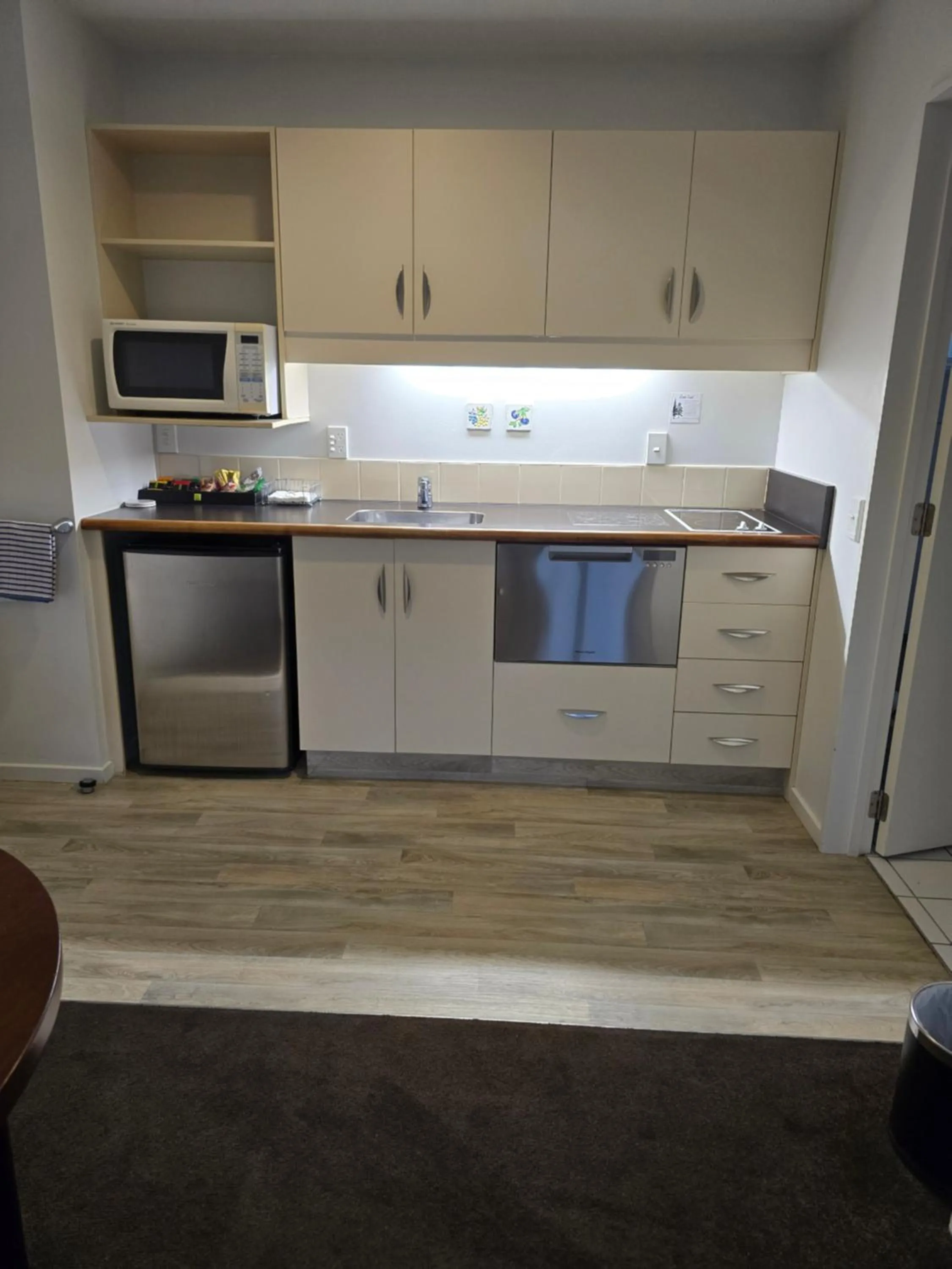 Cedar Grove Motor Lodge