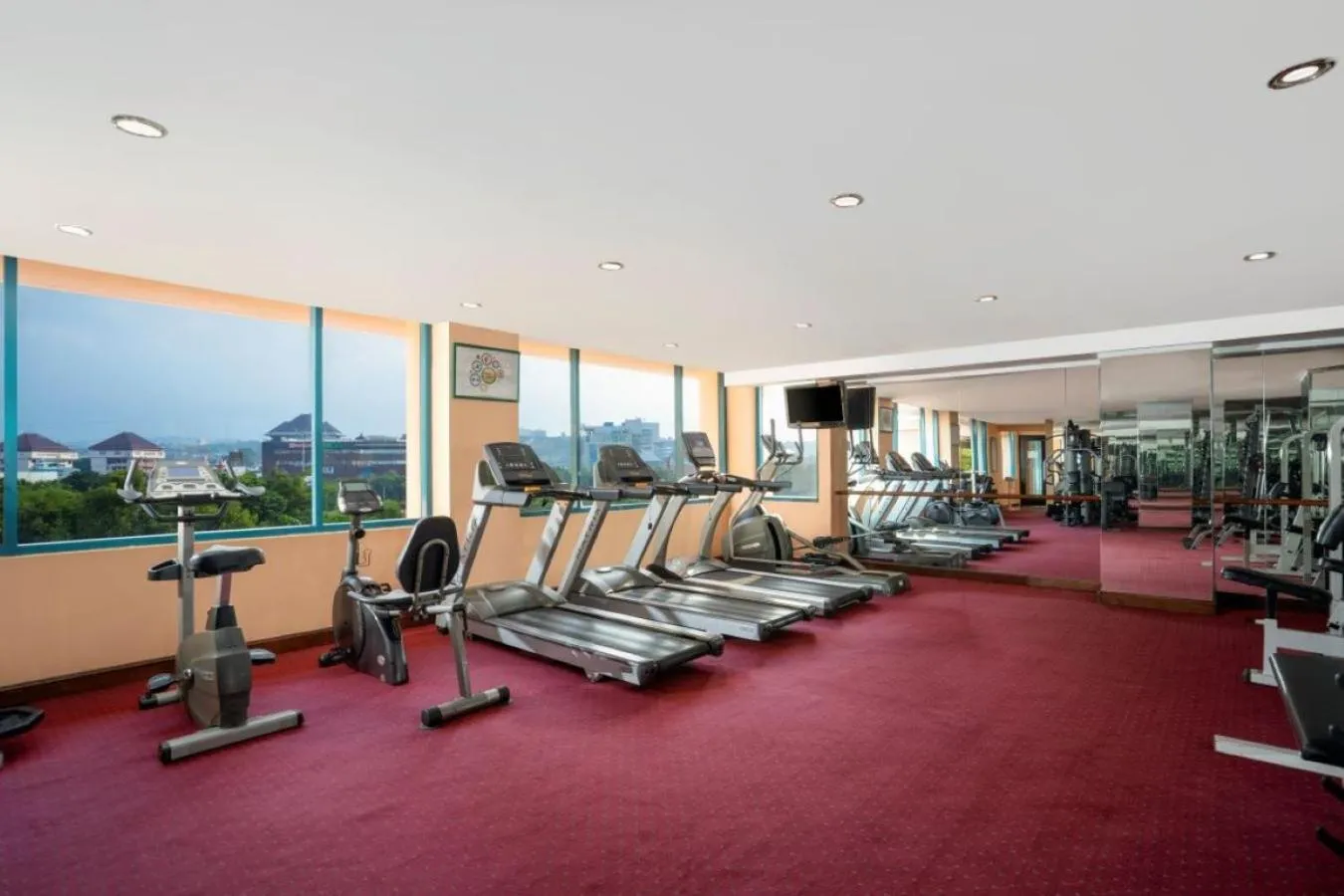 Fitness centre/facilities in Hotel Ciputra Semarang managed by Swiss-Belhotel International