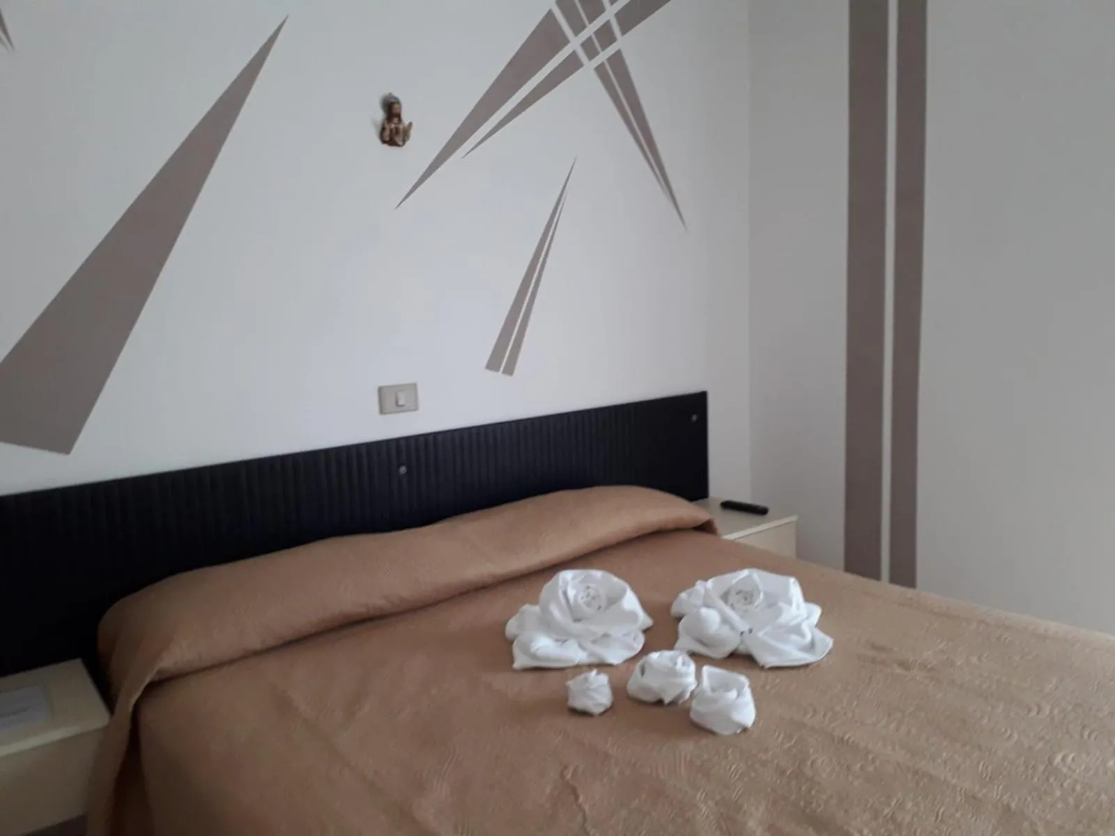 Bed in Hotel Santa Caterina