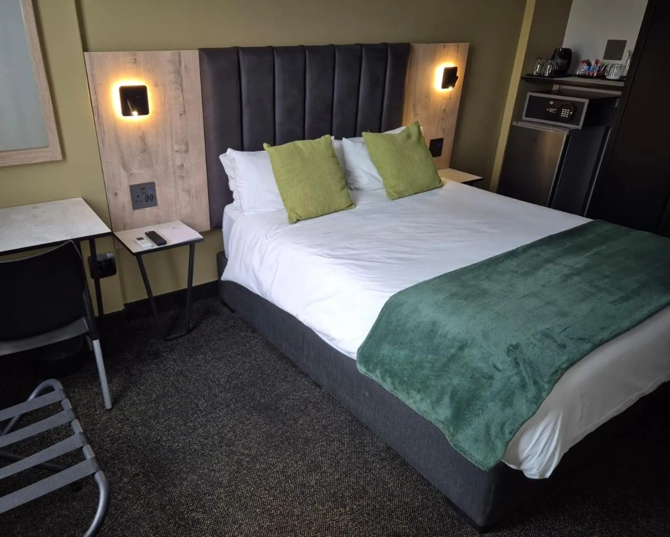 Bed in Manhattan Hotel