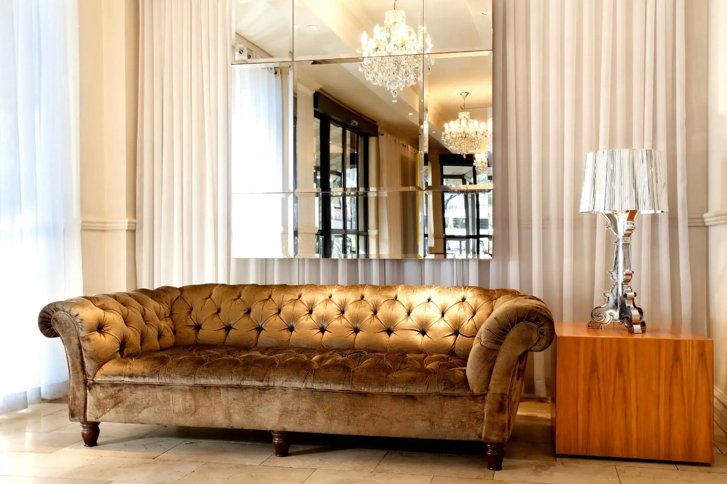 Lobby or reception in Manhattan Hotel Lobby or reception in Manhattan Hotel