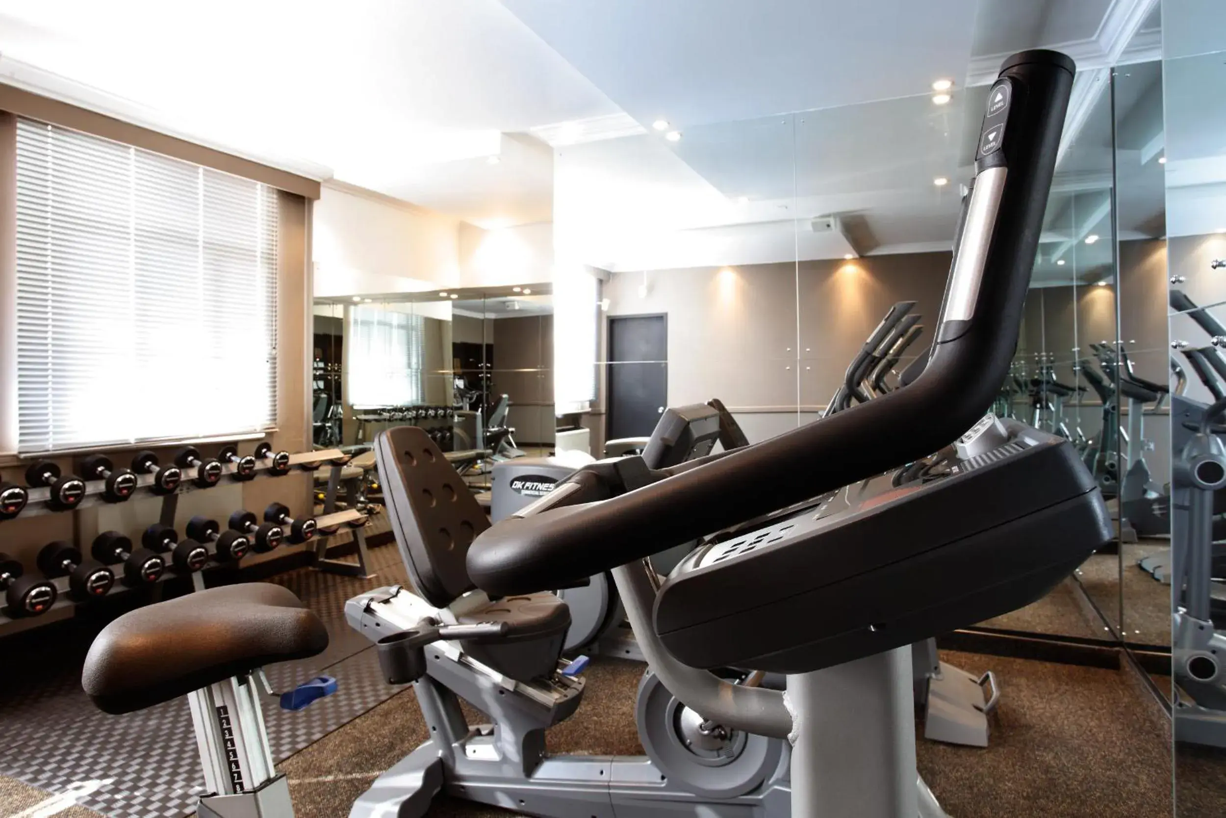 Spa and wellness centre/facilities in Manhattan Hotel Spa and wellness centre/facilities in Manhattan Hotel