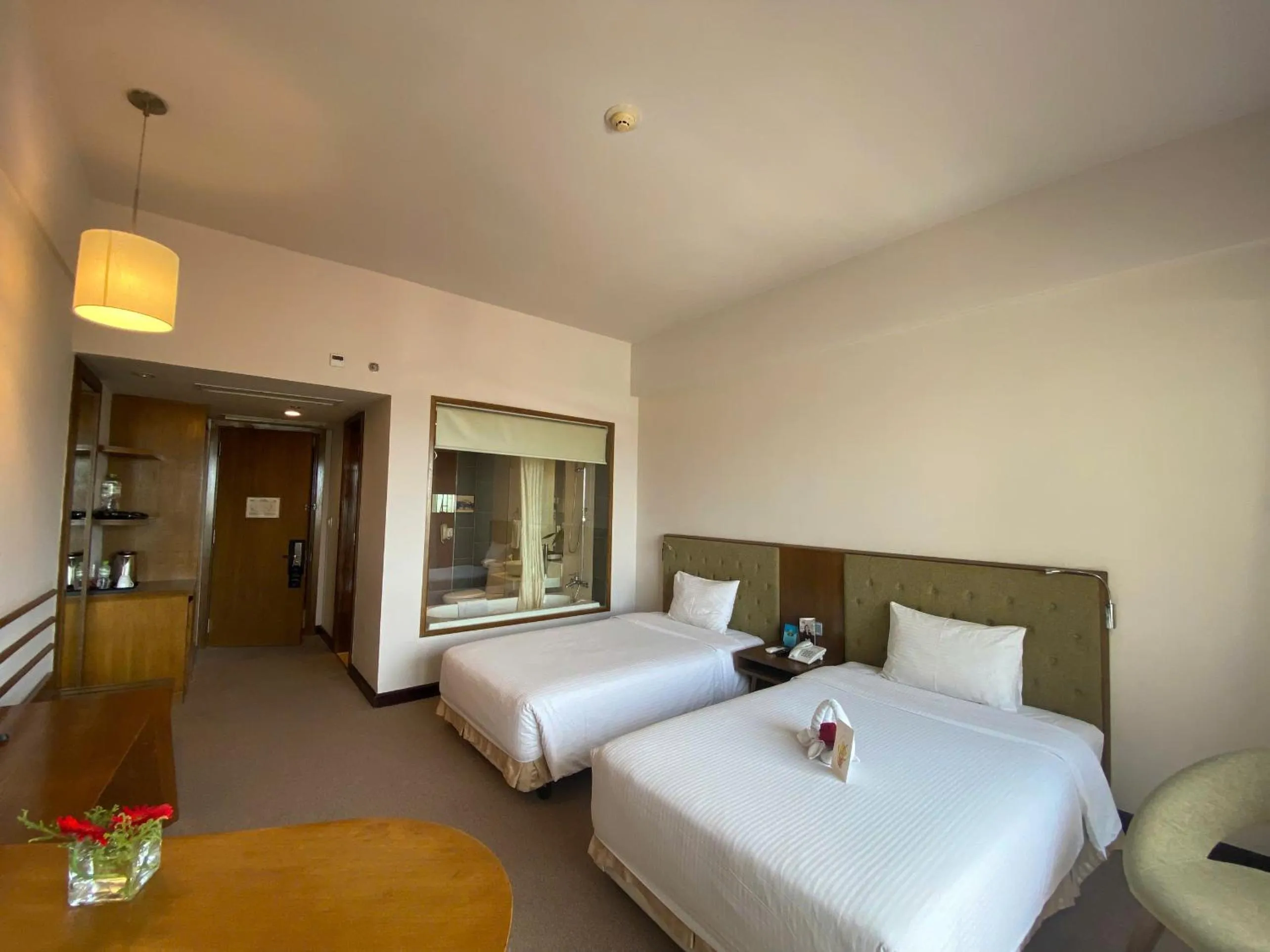 Photo of the whole room, Bed in Muong Thanh Holiday Hue Hotel