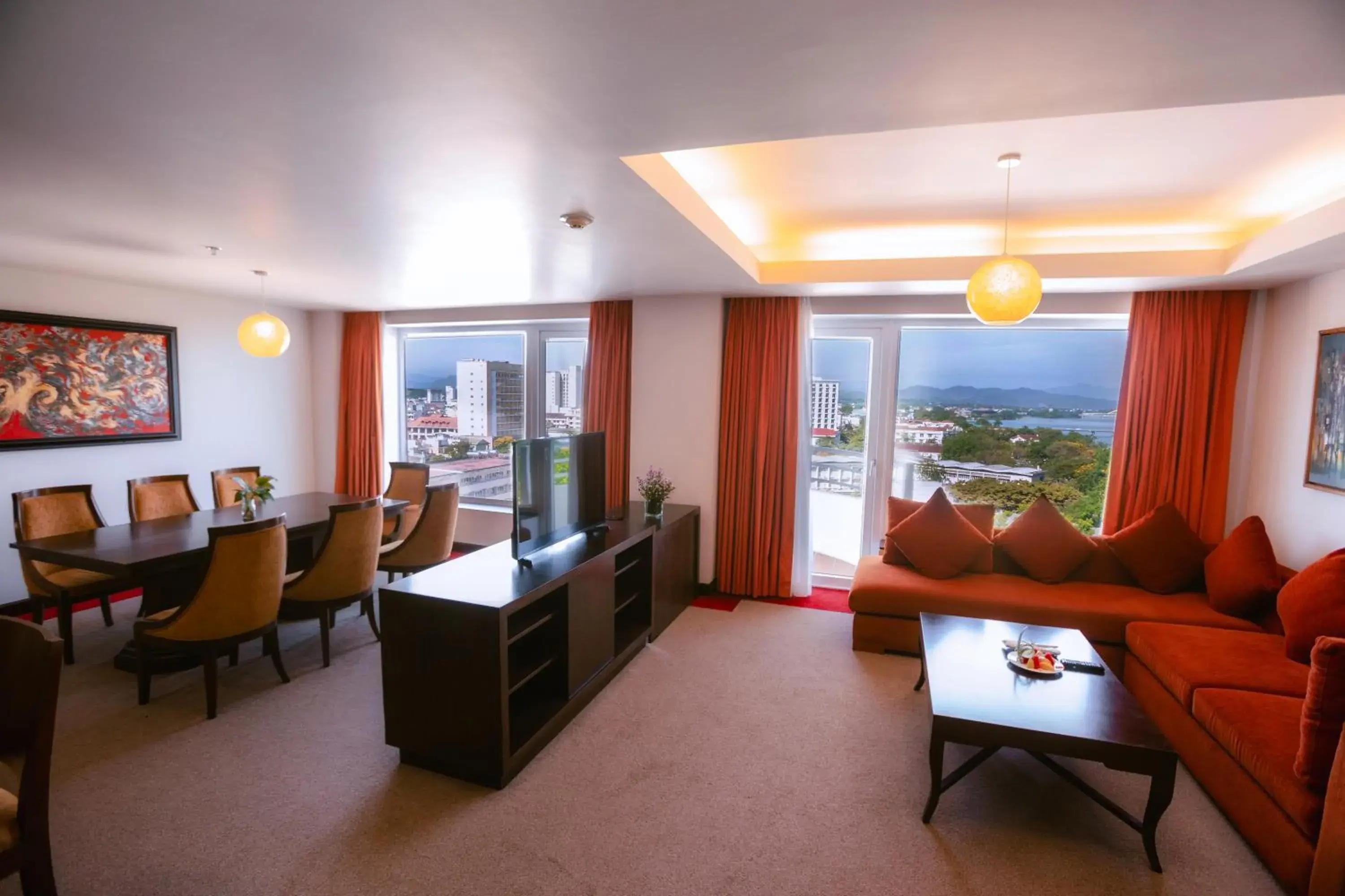 Presidential Suite in Muong Thanh Holiday Hue Hotel Presidential Suite in Muong Thanh Holiday Hue Hotel