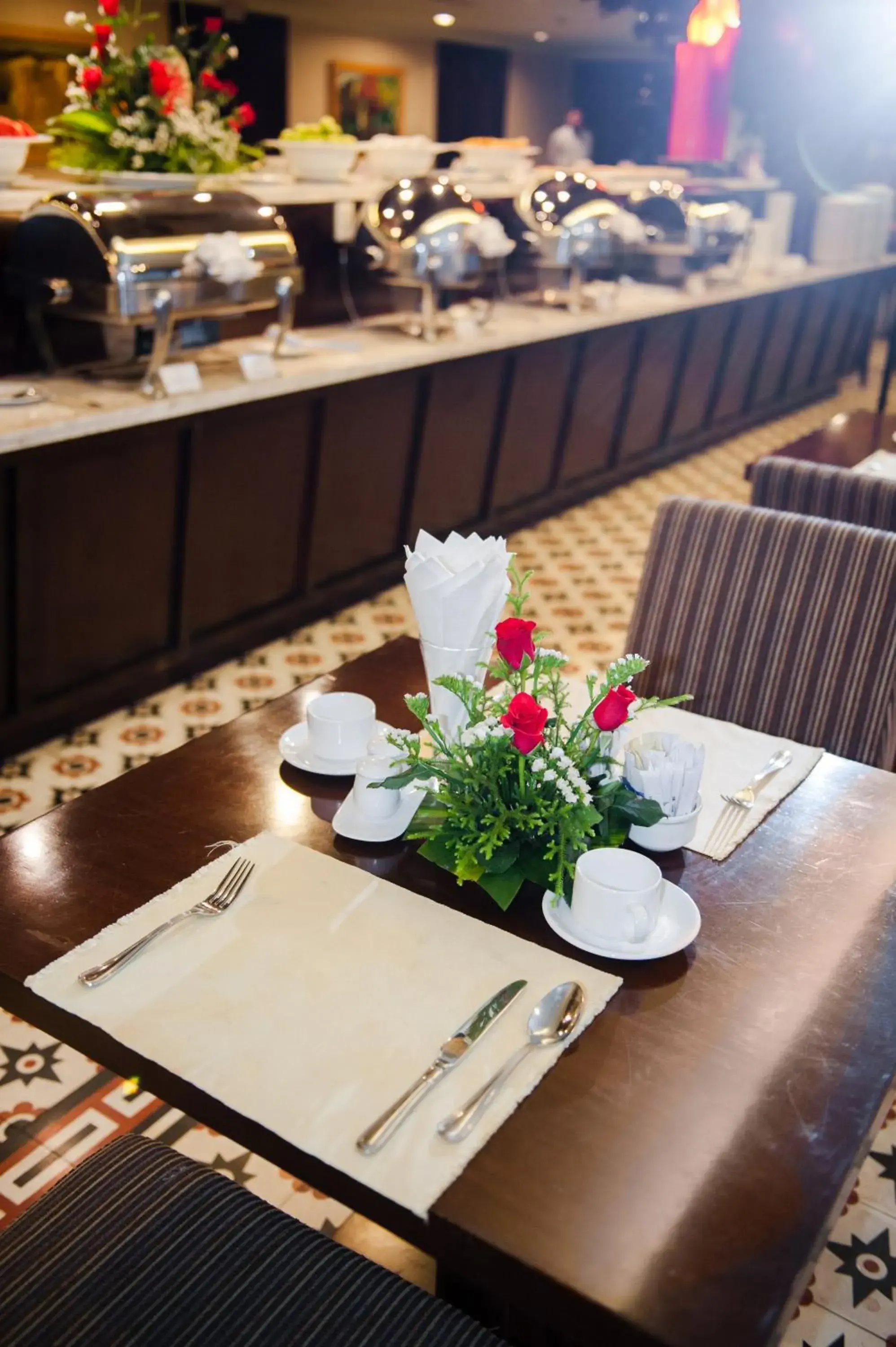 Restaurant/places to eat in Muong Thanh Holiday Hue Hotel Restaurant/places to eat in Muong Thanh Holiday Hue Hotel