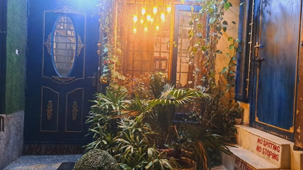Sufi Khandar Home Stay