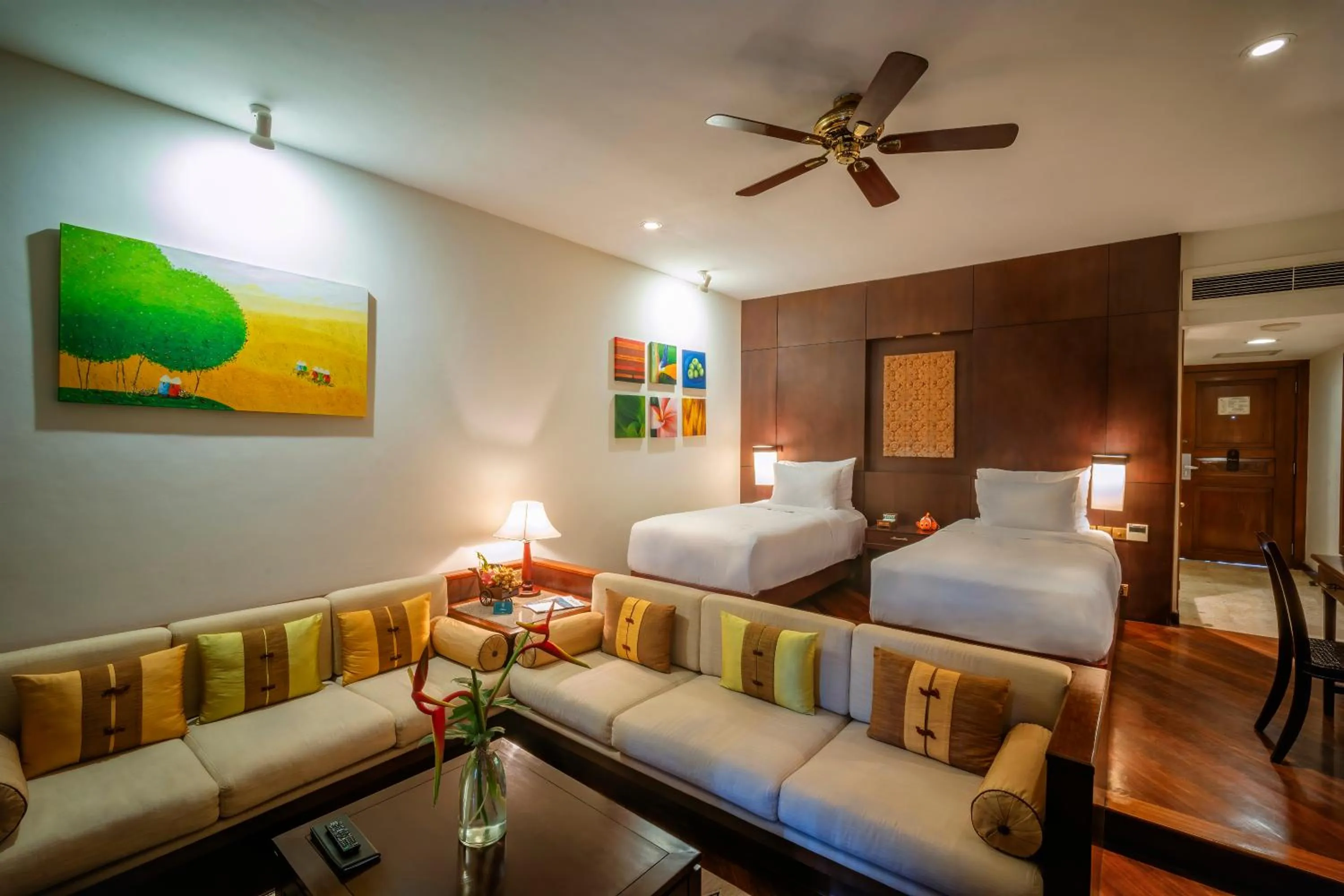 Living room, Bed in Furama Resort Danang