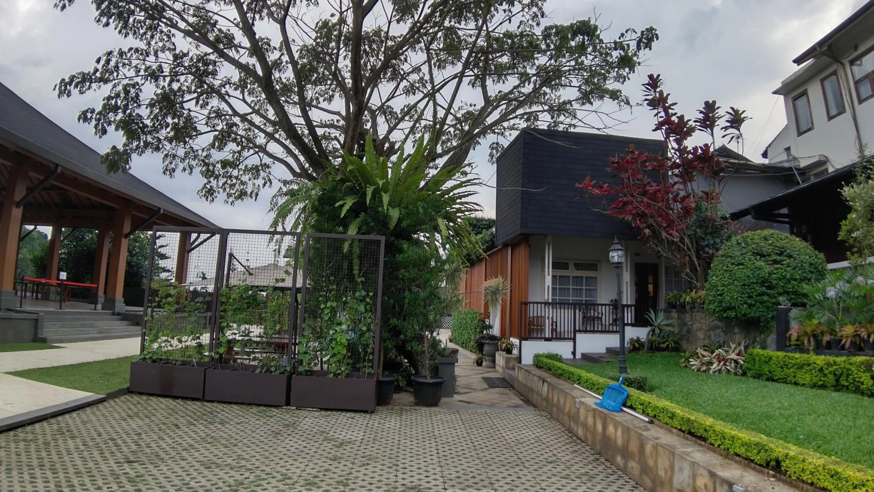 Samami Garden