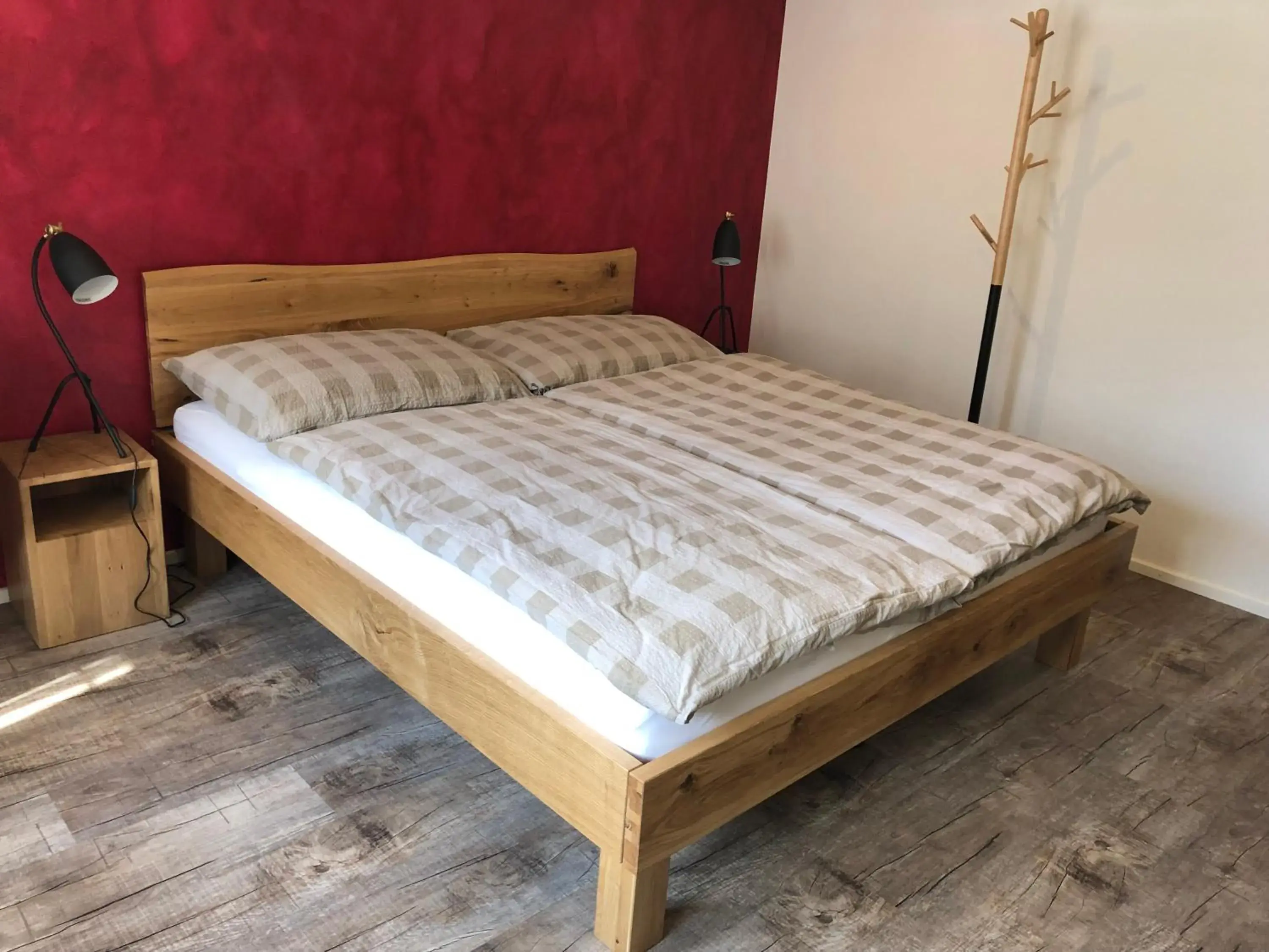 Budget Double Room with Shared Bathroom in Hotel Steinbock Budget Double Room with Shared Bathroom in Hotel Steinbock