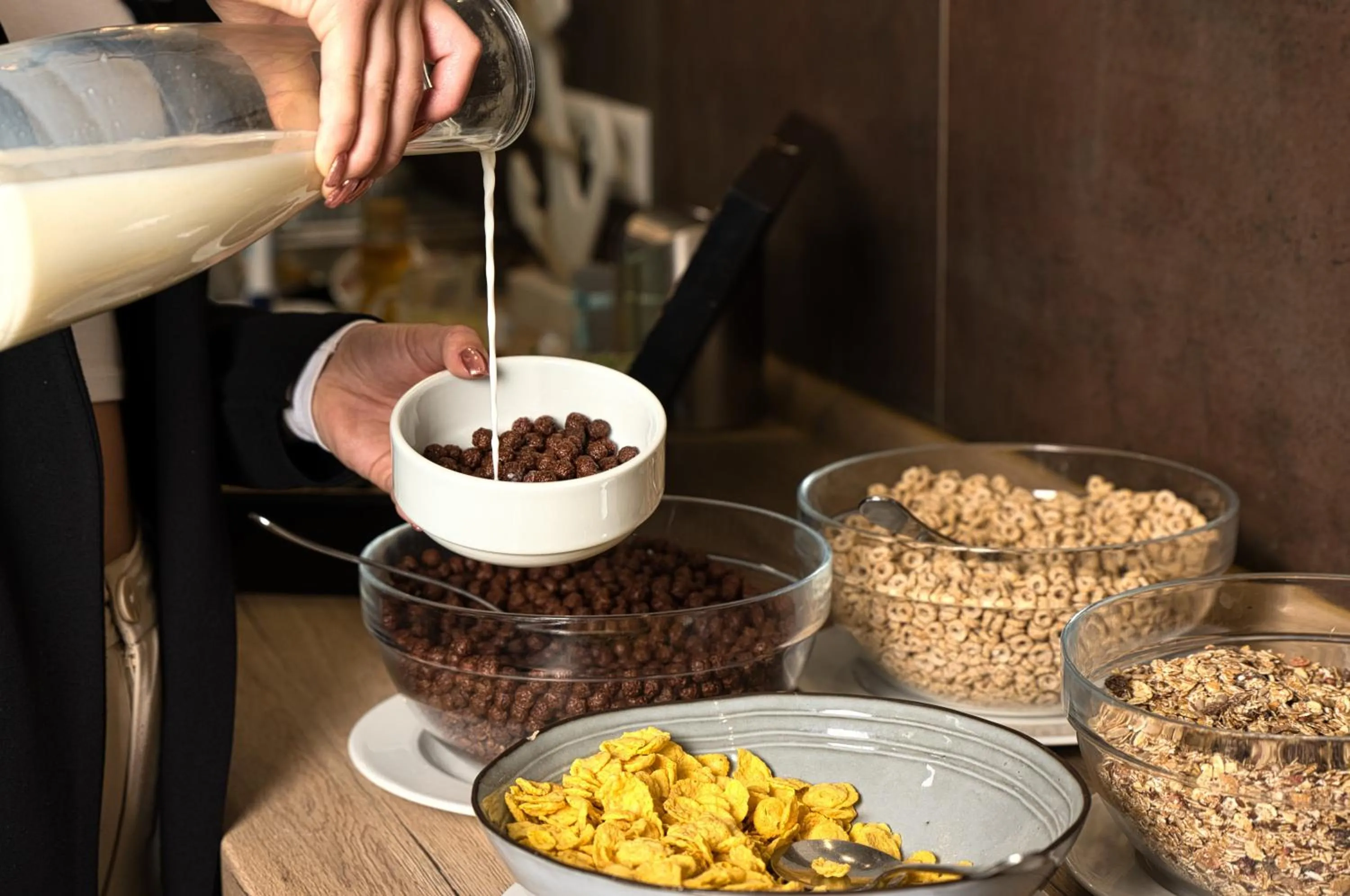 Restaurant/places to eat in Akadémia Hotel