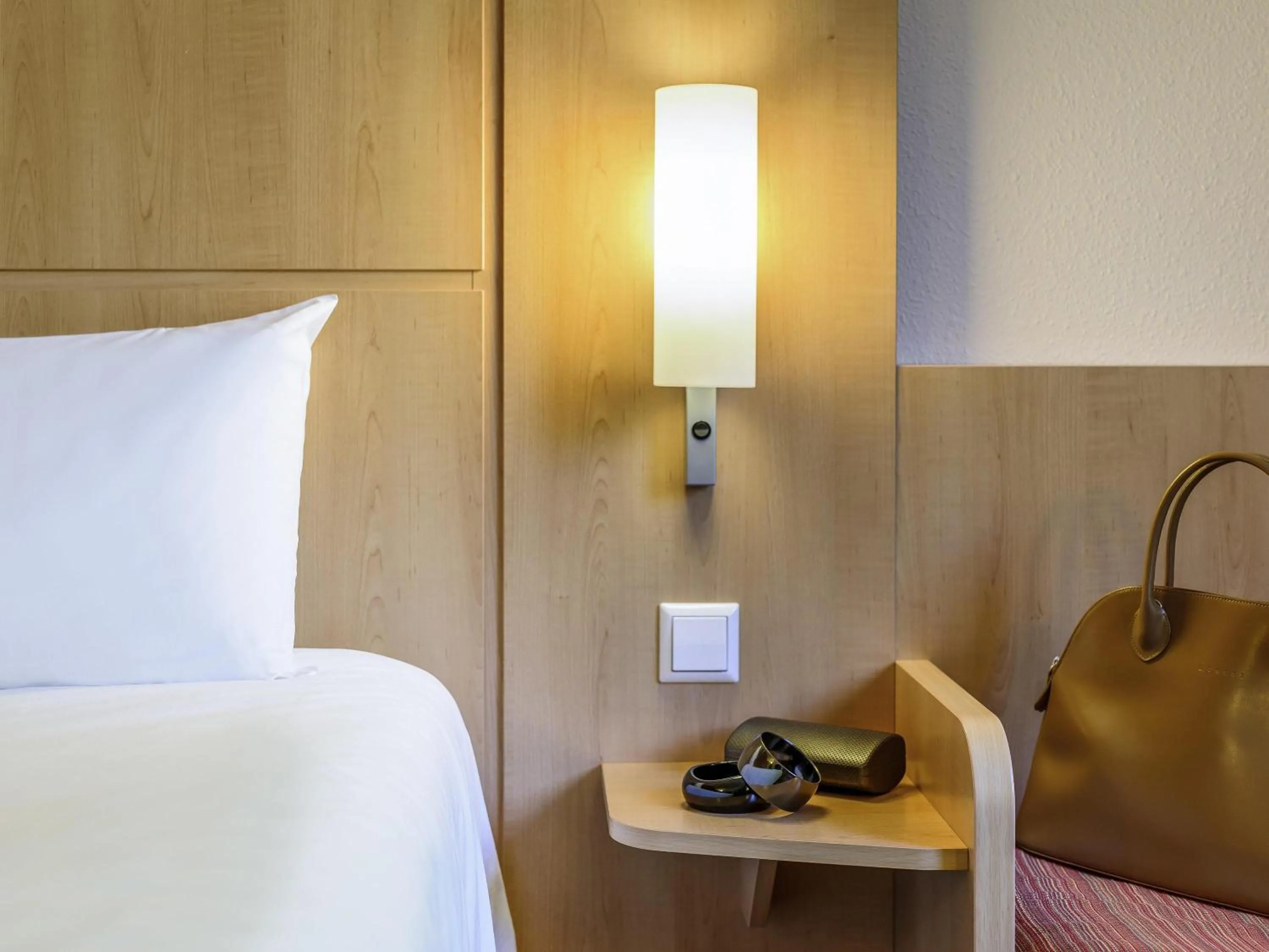 Bedroom, Bed in ibis Konstanz