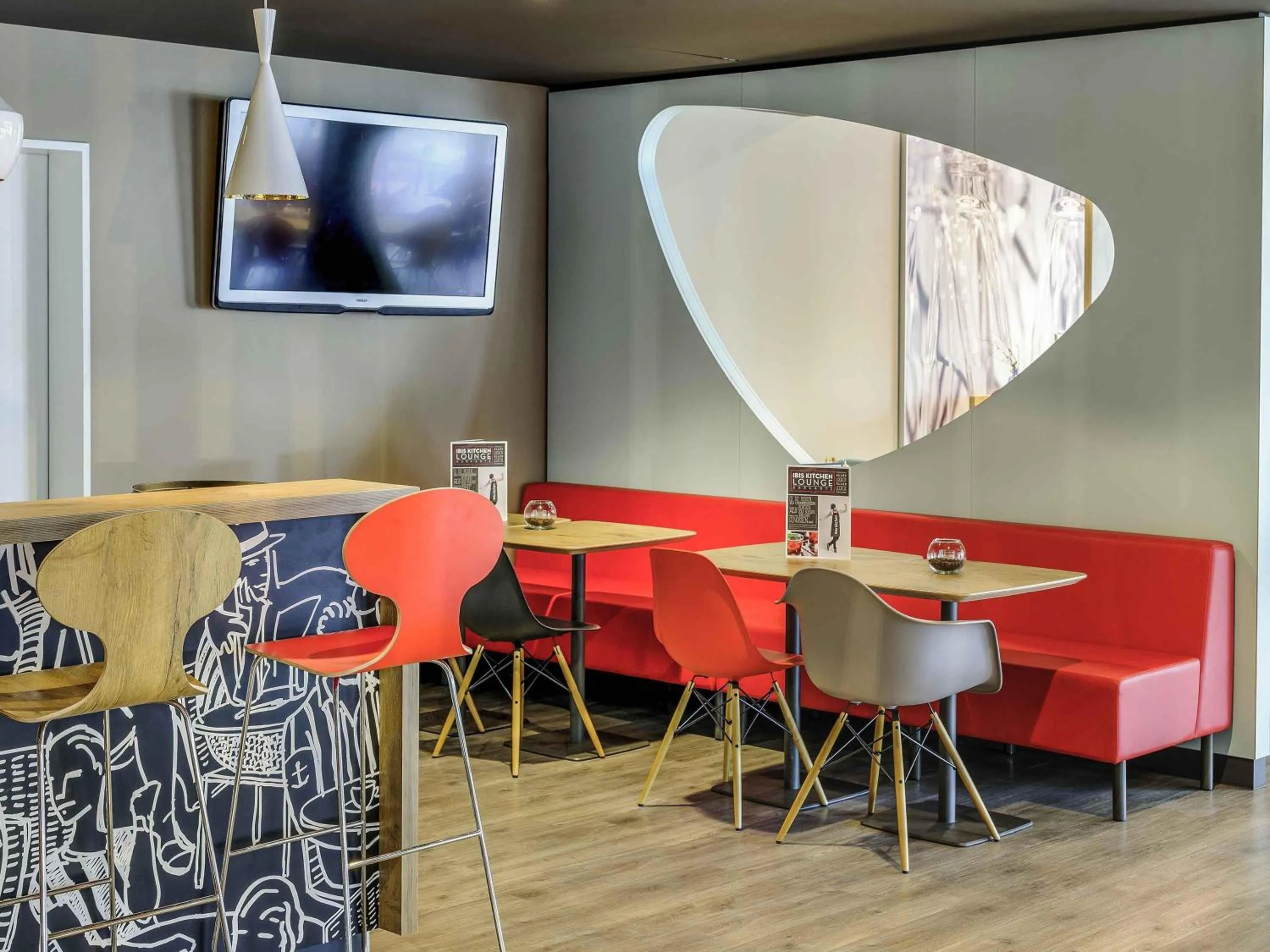 Lounge or bar in ibis Konstanz