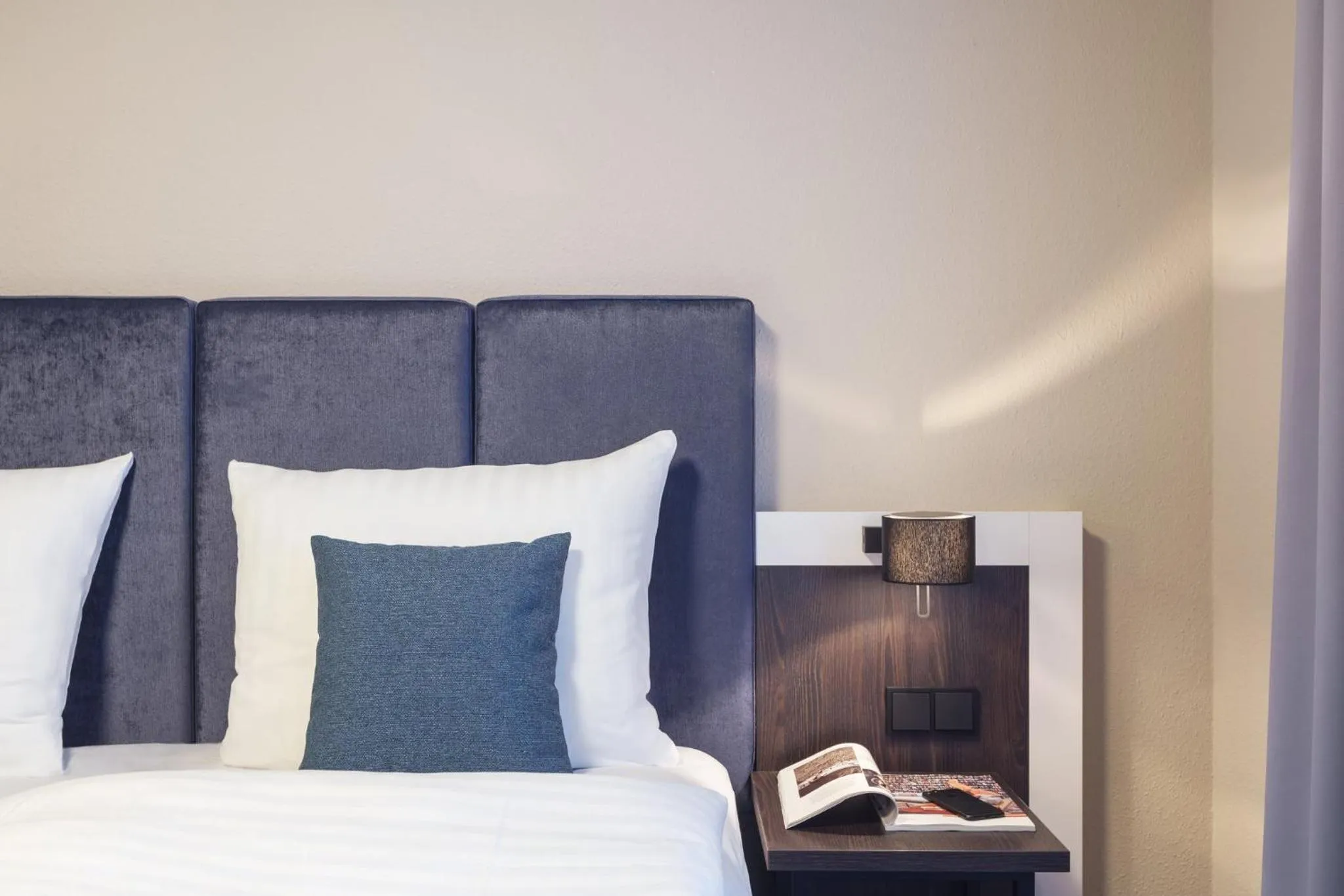 Photo of the whole room, Bed in Garner Hotel Elmshorn by IHG