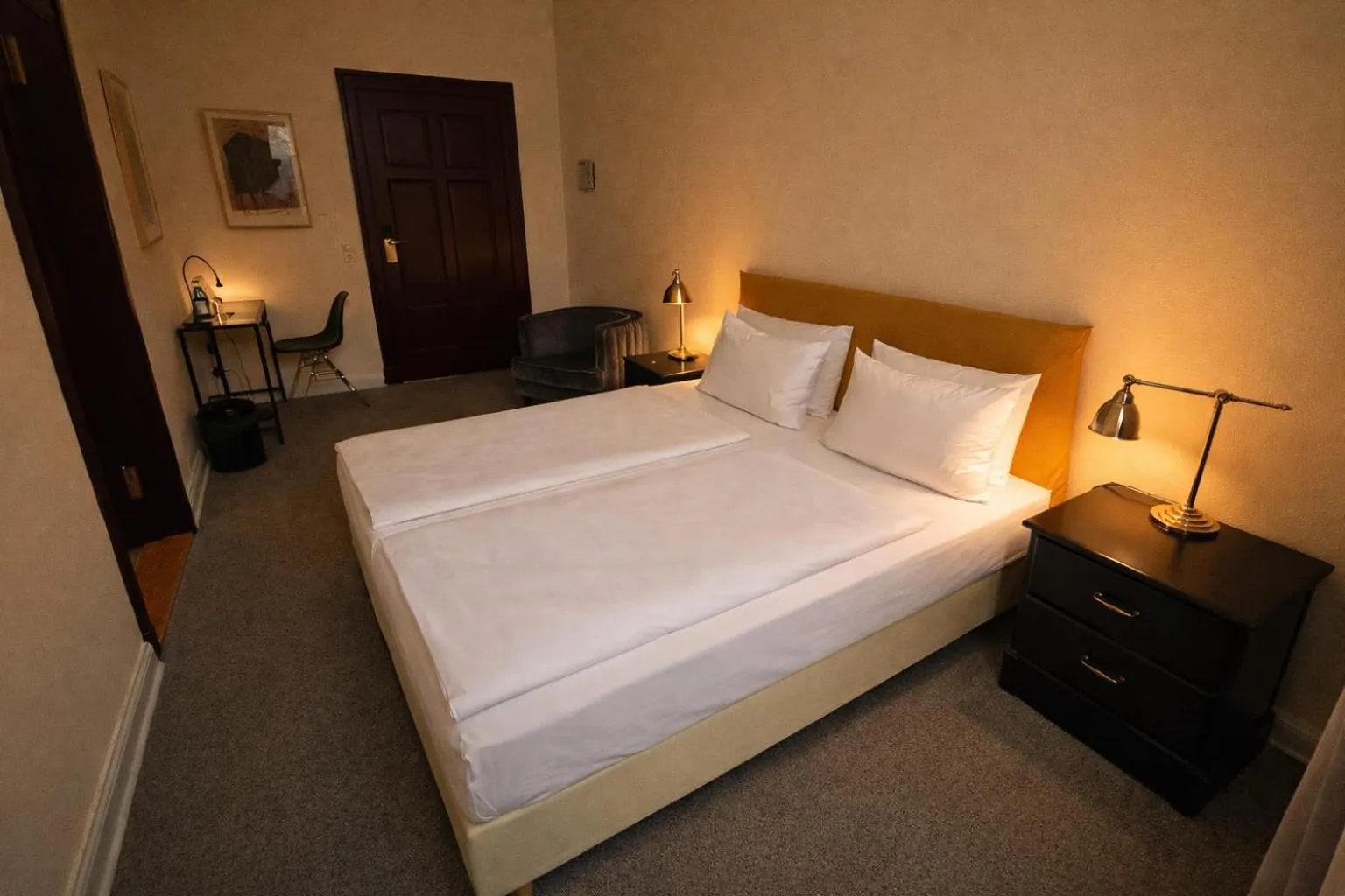 Photo of the whole room, Bed in Romantik Hotel Schloss Reichenow