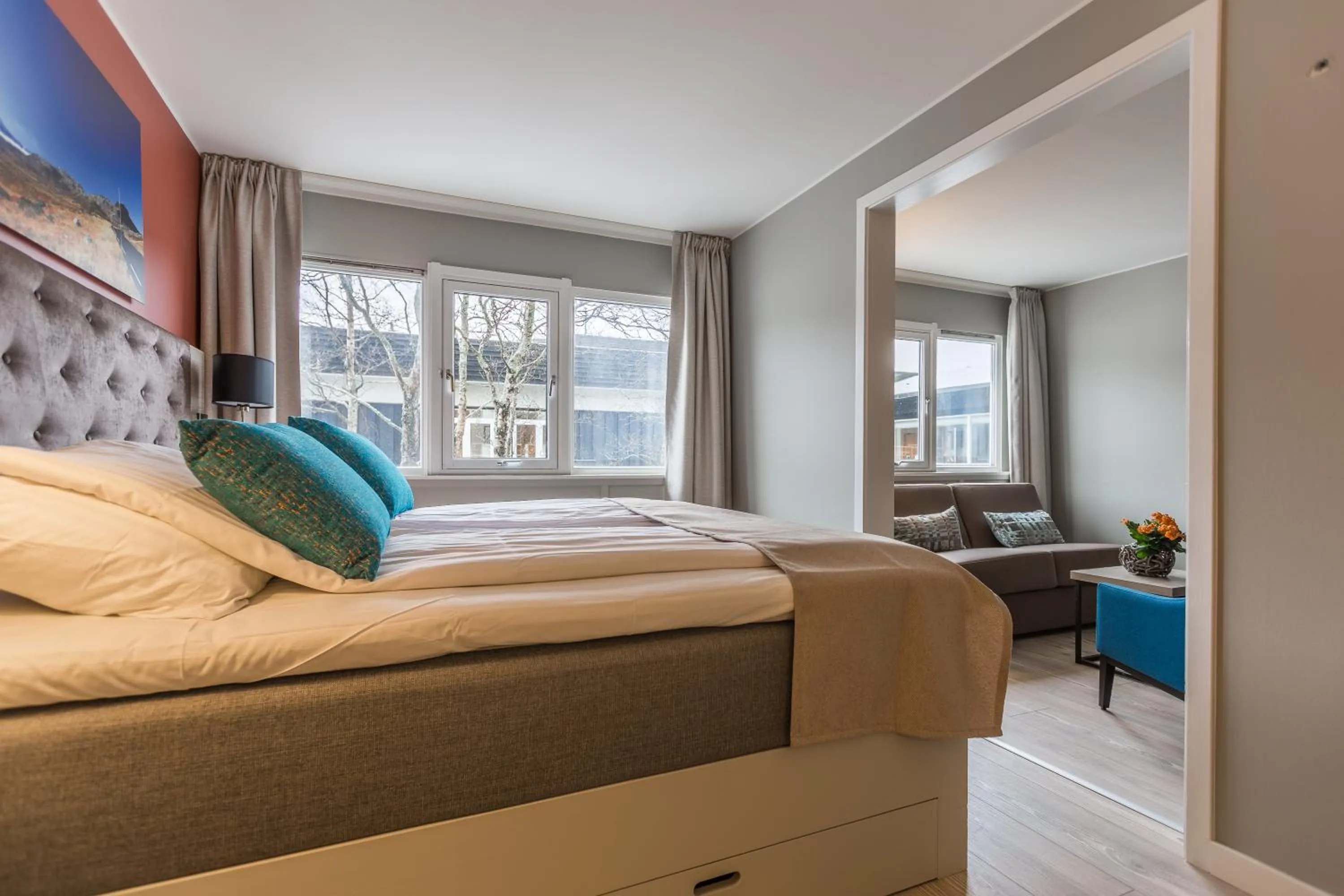 Seating area, Bed in Radisson Blu Resort, Beitostølen