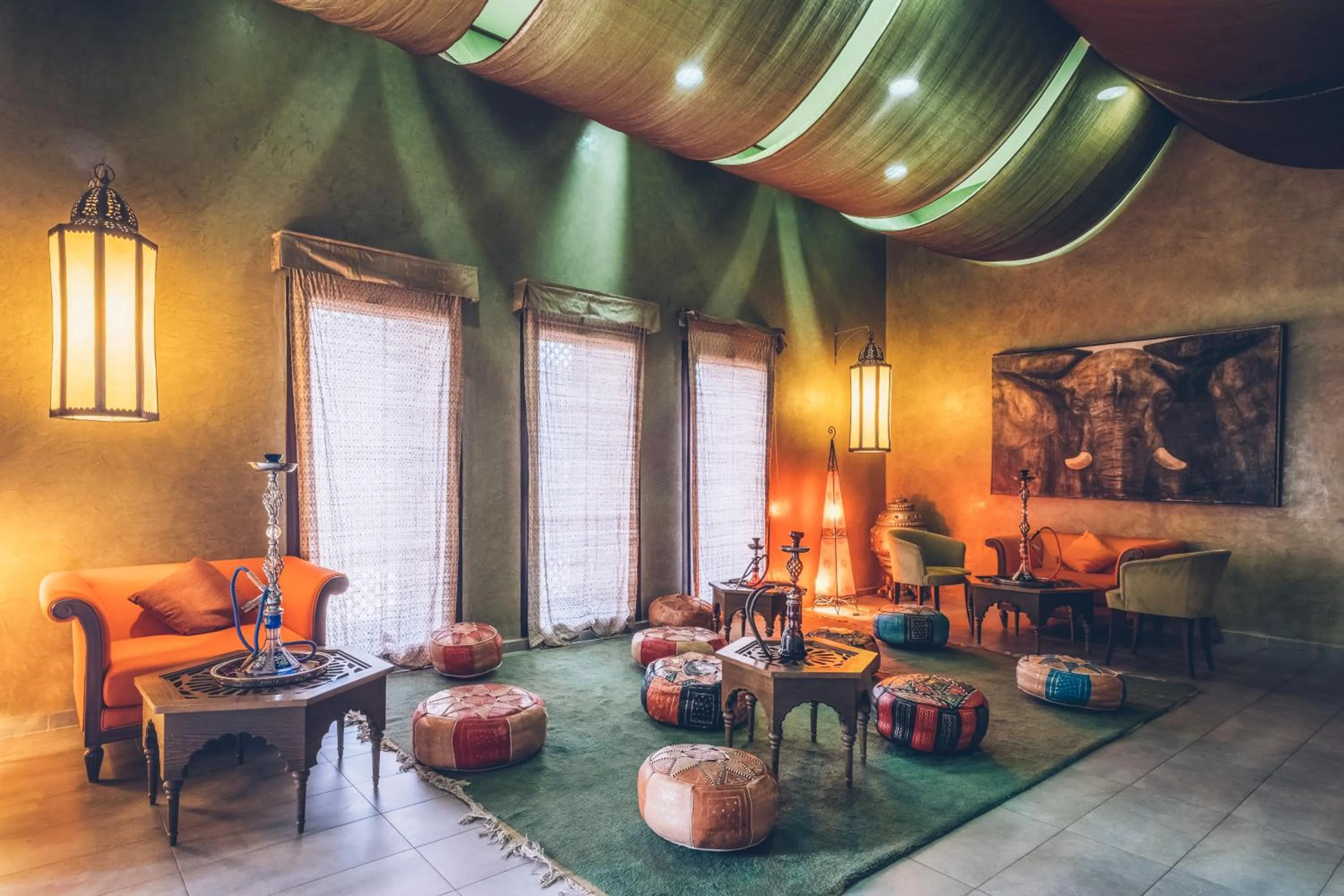 Lounge or bar in Iberostar Waves Saidia