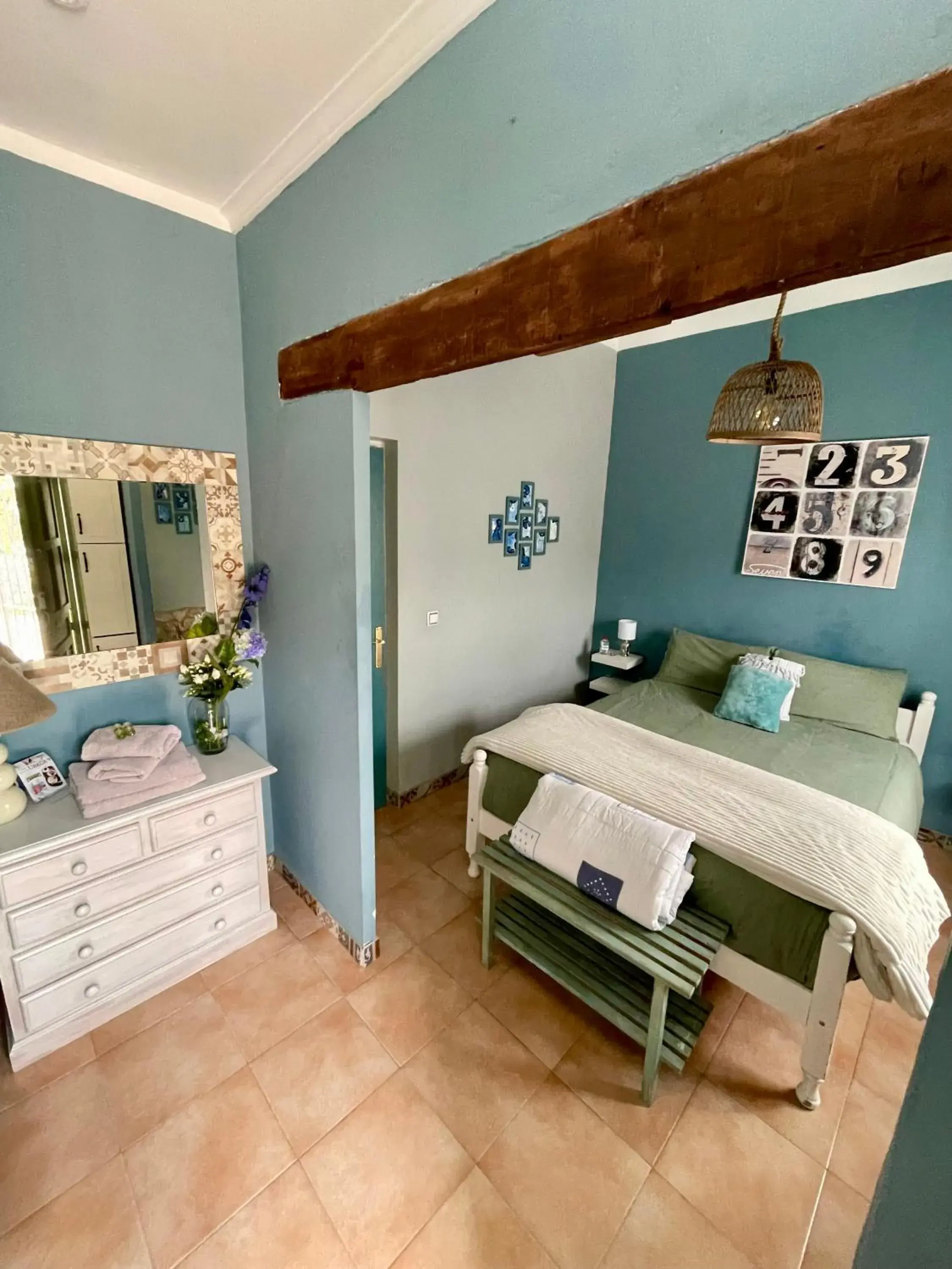 Double Room with Private Bathroom in Casa Rural Ubeda - B&B - Pinoso-Alicante Double Room with Private Bathroom in Casa Rural Ubeda - B&B - Pinoso-Alicante