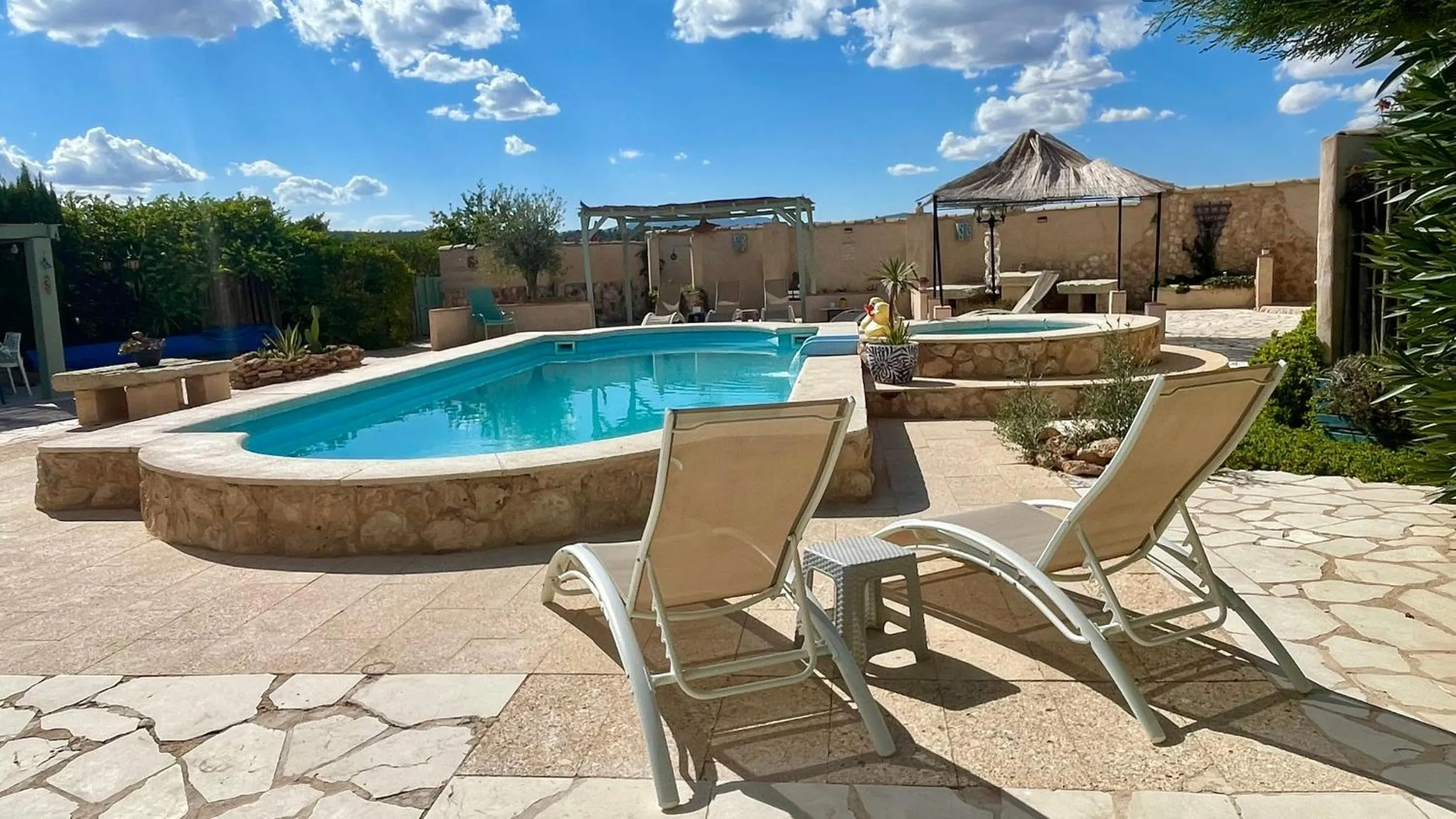Swimming pool in Casa Rural Ubeda - B&B - Pinoso-Alicante