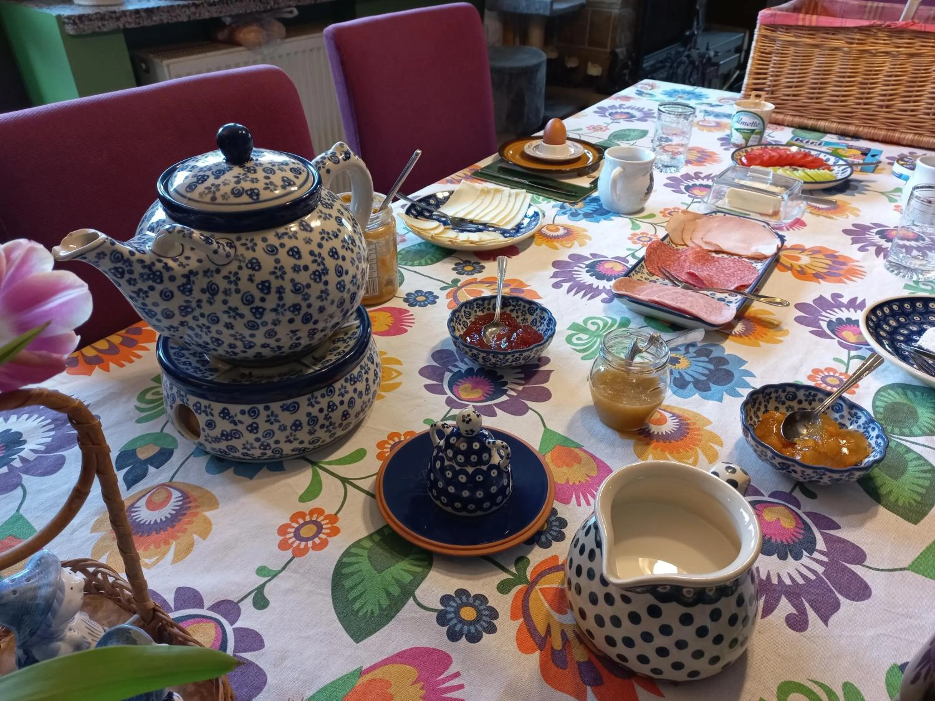 Breakfast in Willa Mirabelka