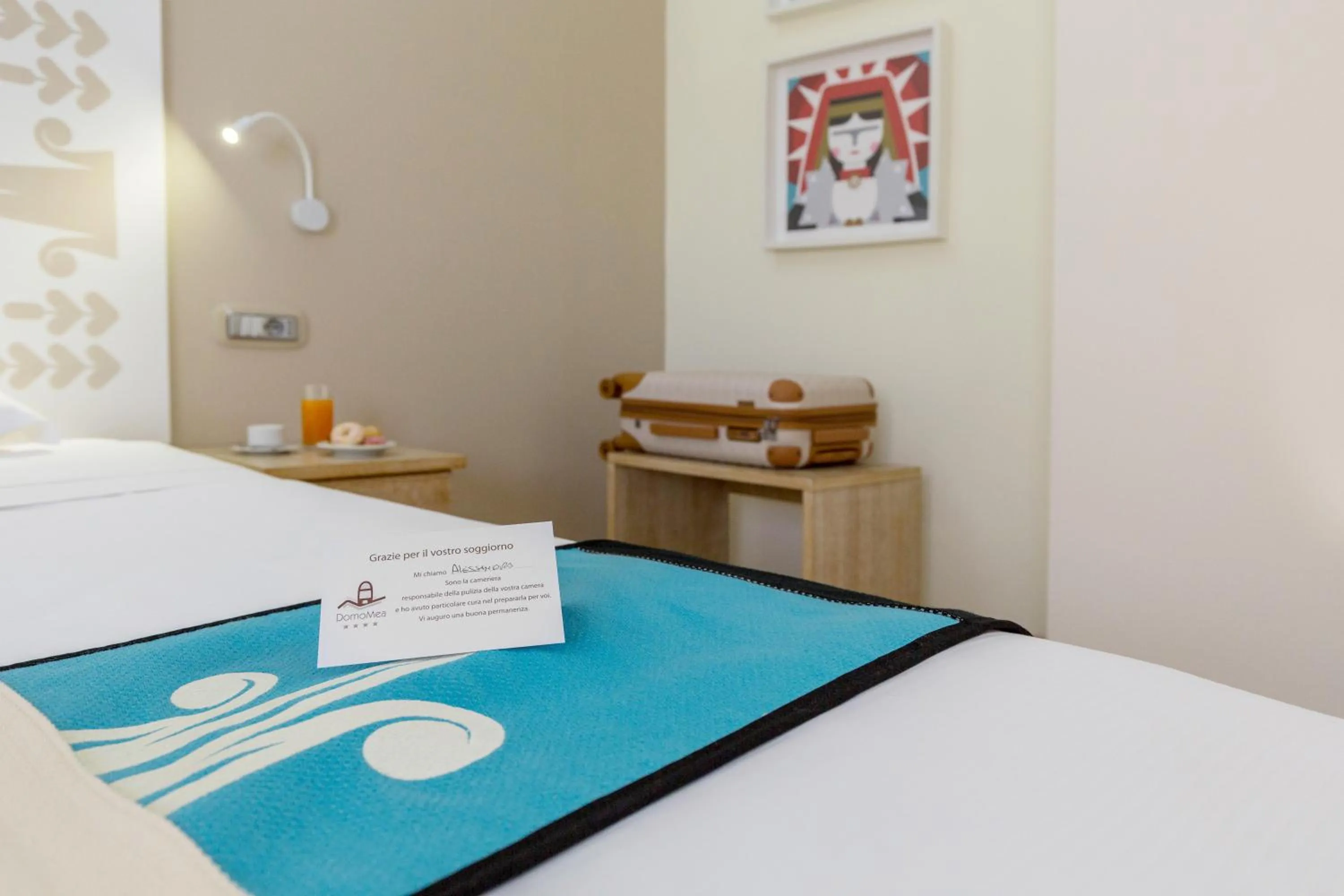 Photo of the whole room, Bed in Hotel Domomea