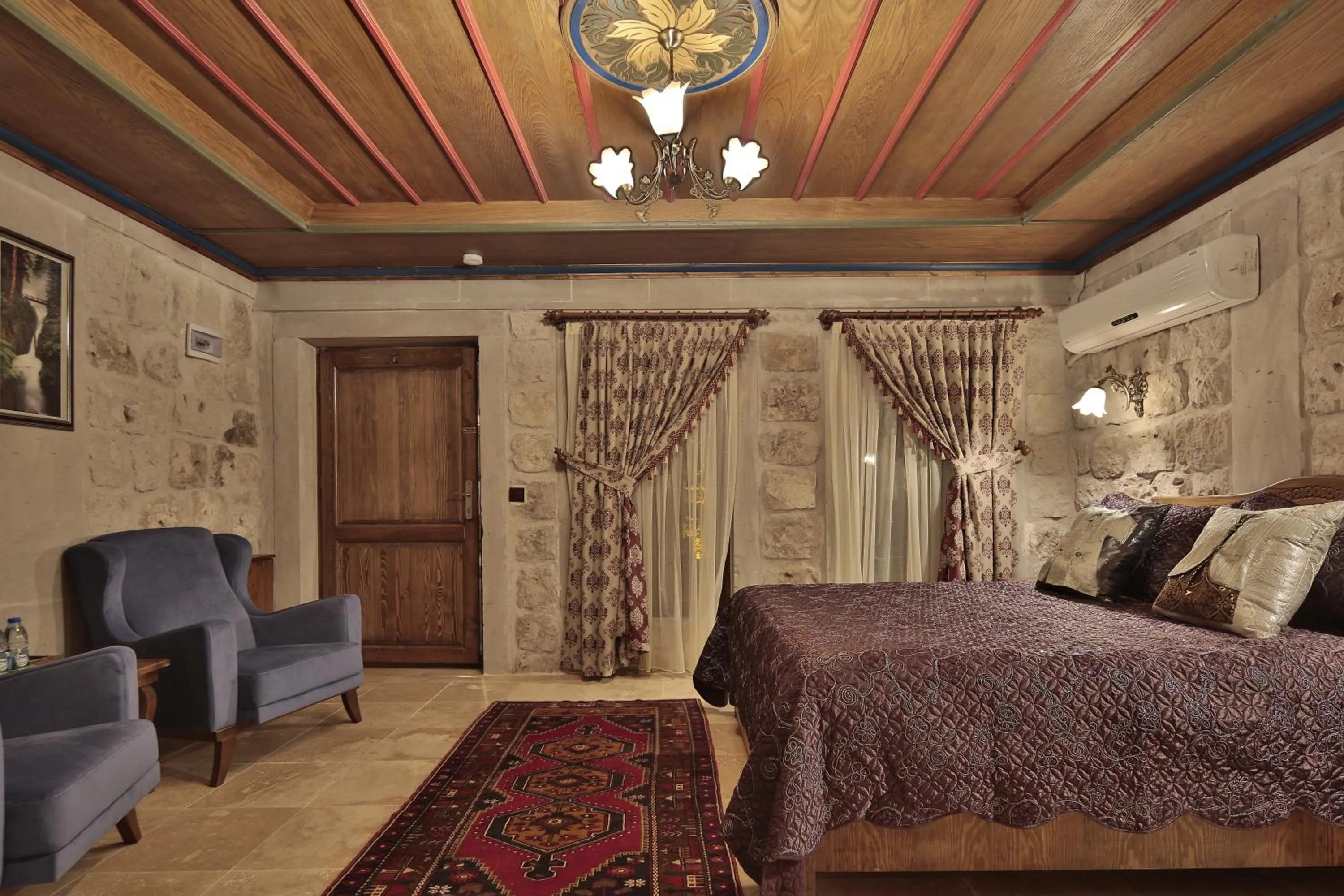 Bed in Guzide Cave Hotel