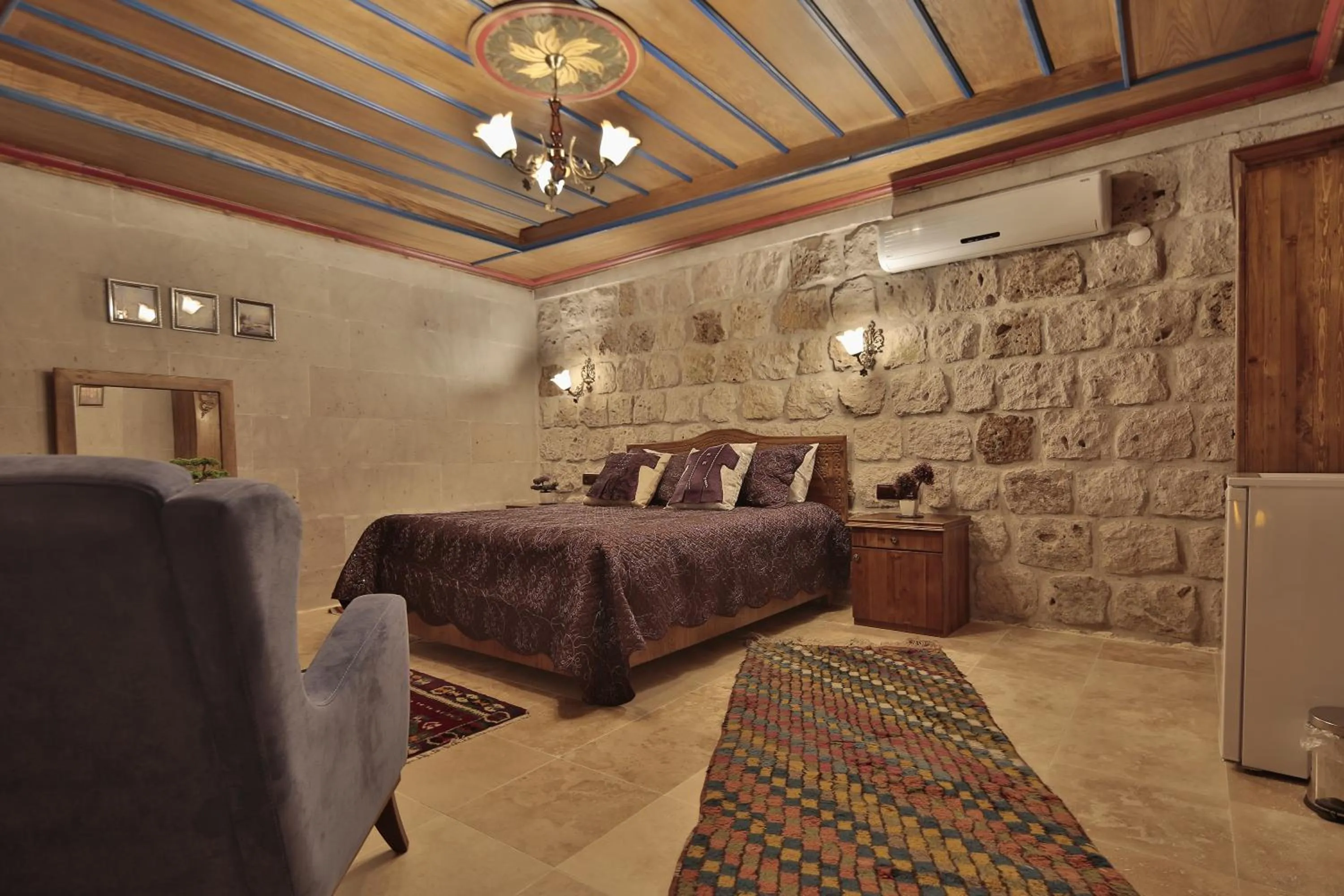 Bed in Guzide Cave Hotel