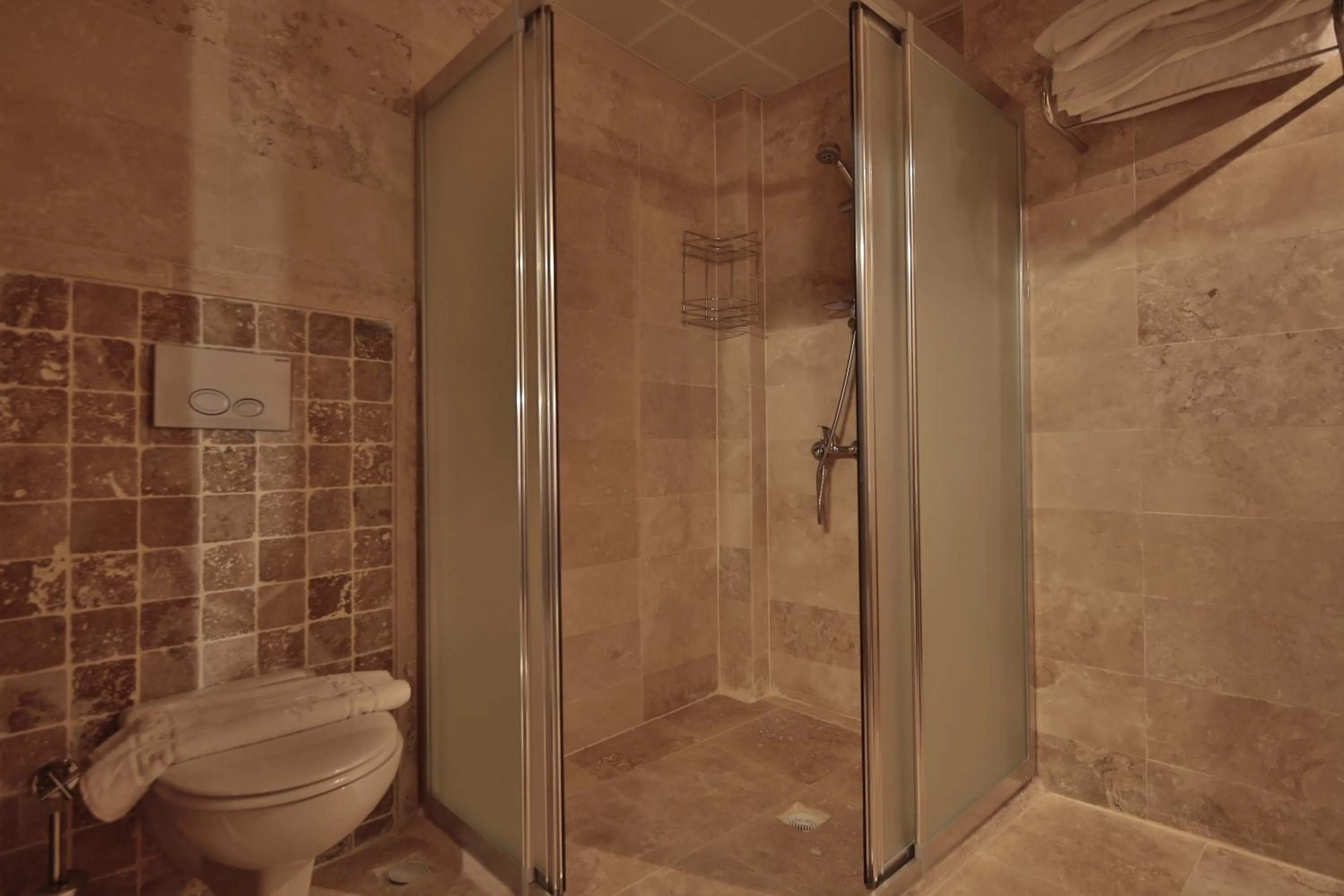 Shower in Guzide Cave Hotel