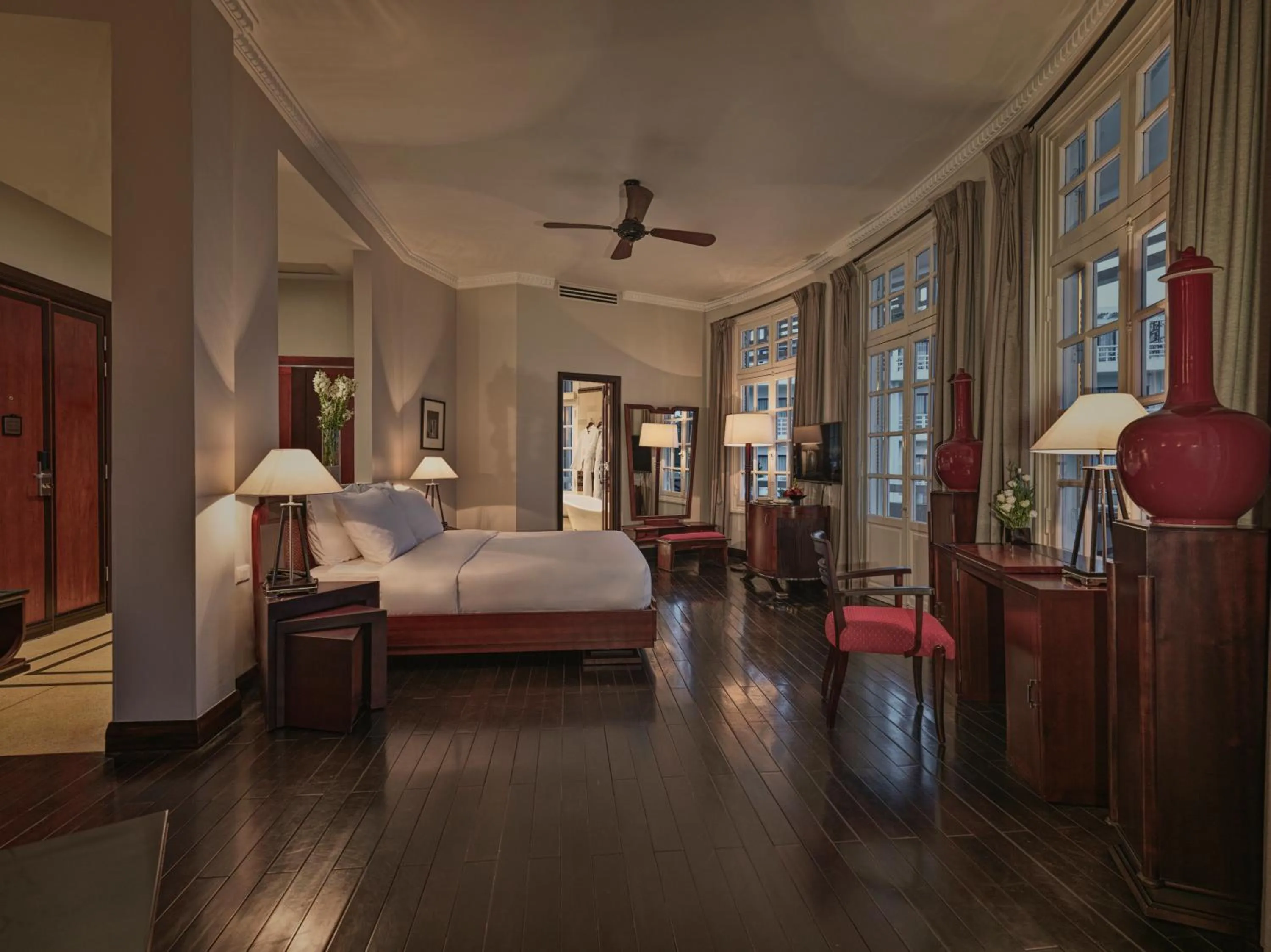 Photo of the whole room, Bed in Azerai La Residence, Hue