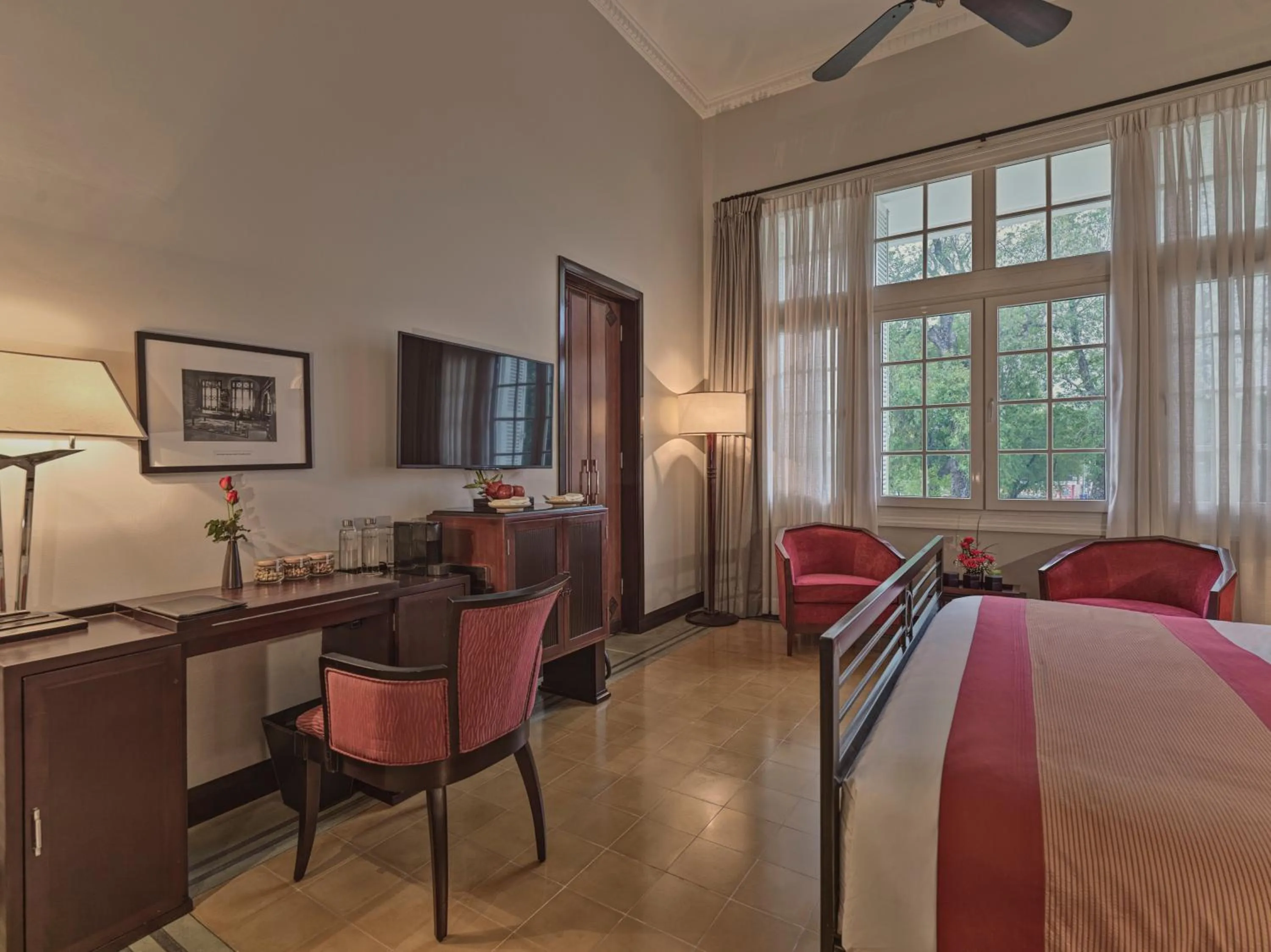 Bedroom, Bed in Azerai La Residence, Hue