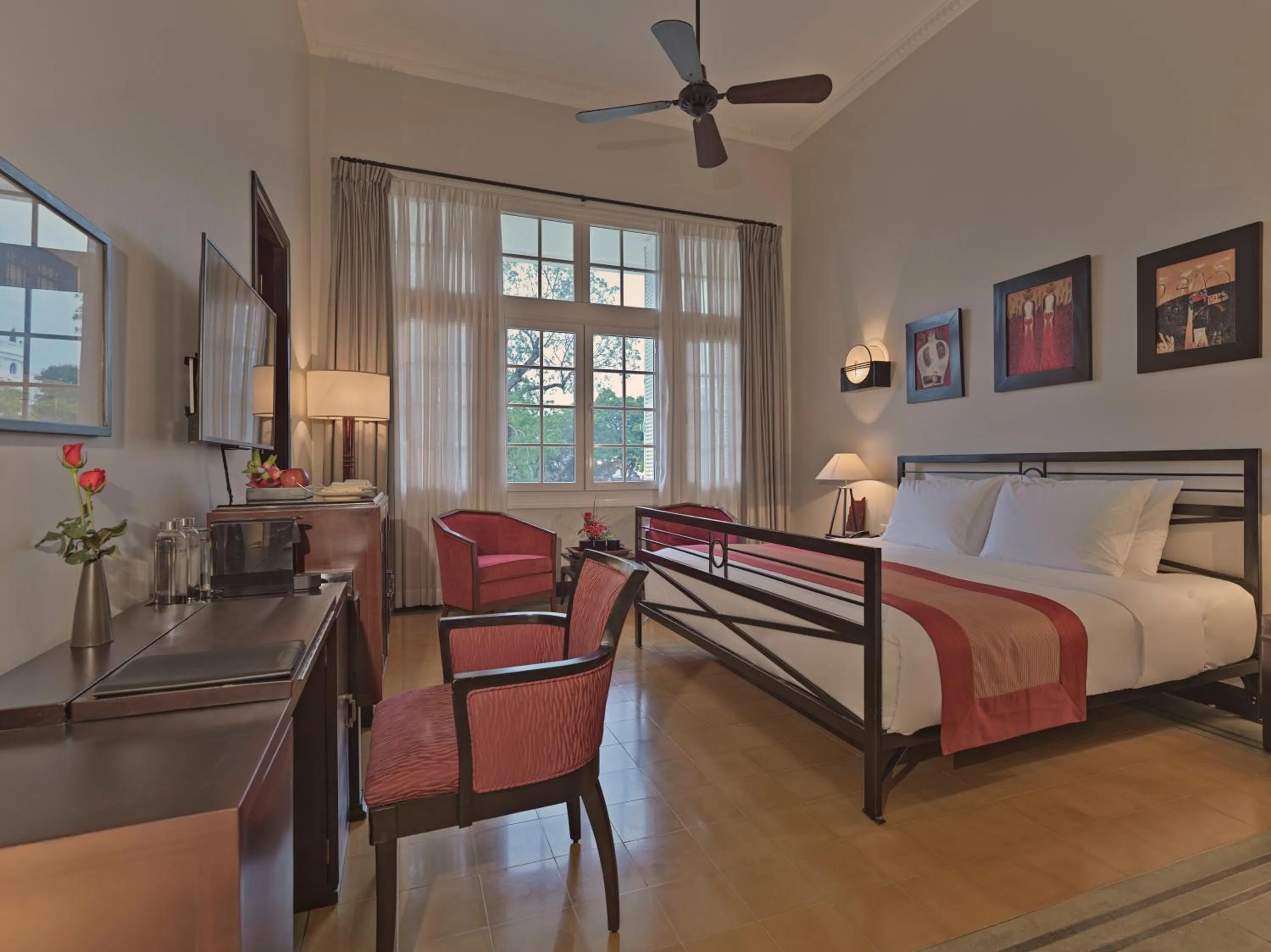 Photo of the whole room, Bed in Azerai La Residence, Hue